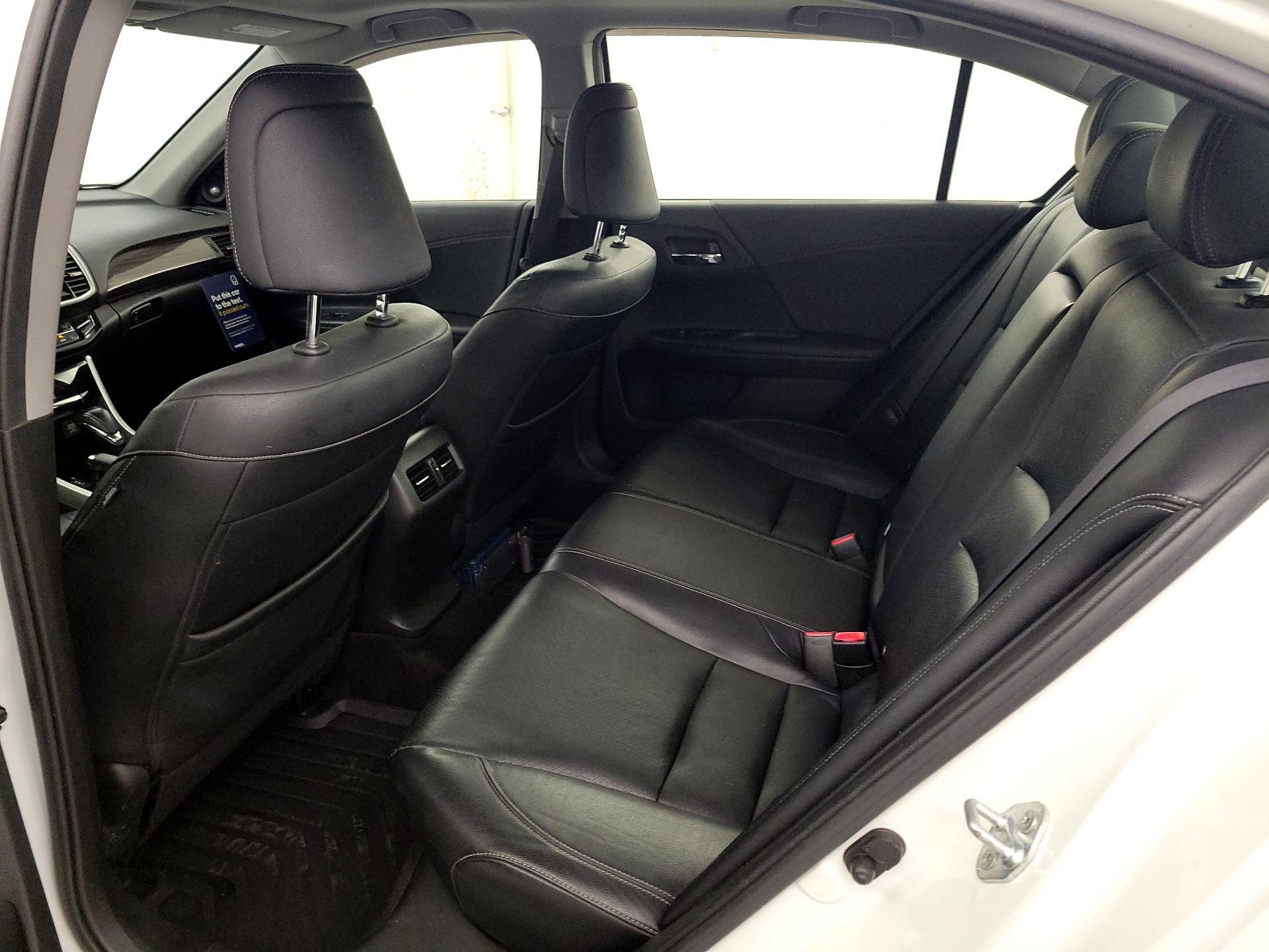 Thumbnail: 2017 Honda Accord - 20
