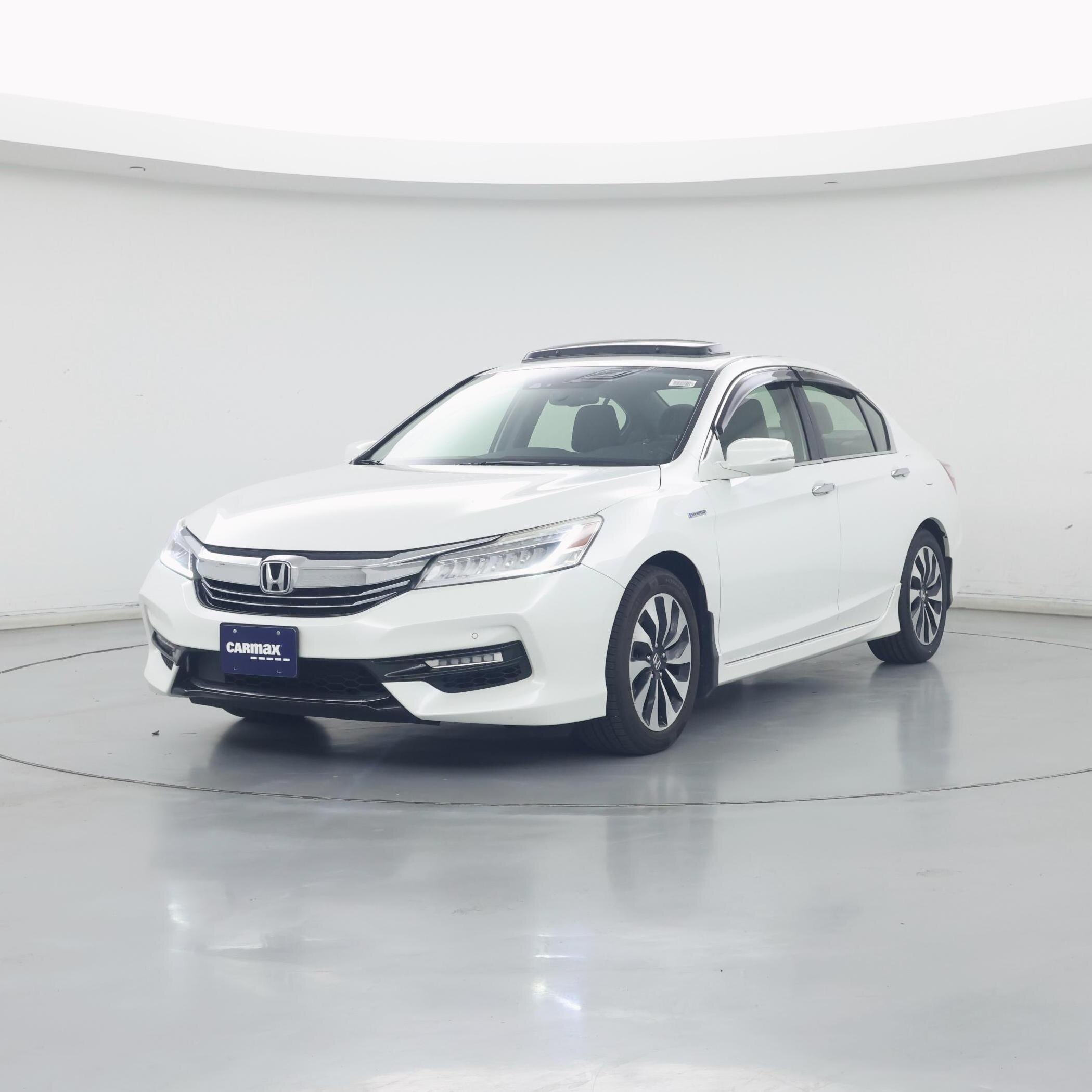 Thumbnail: 2017 Honda Accord - 4