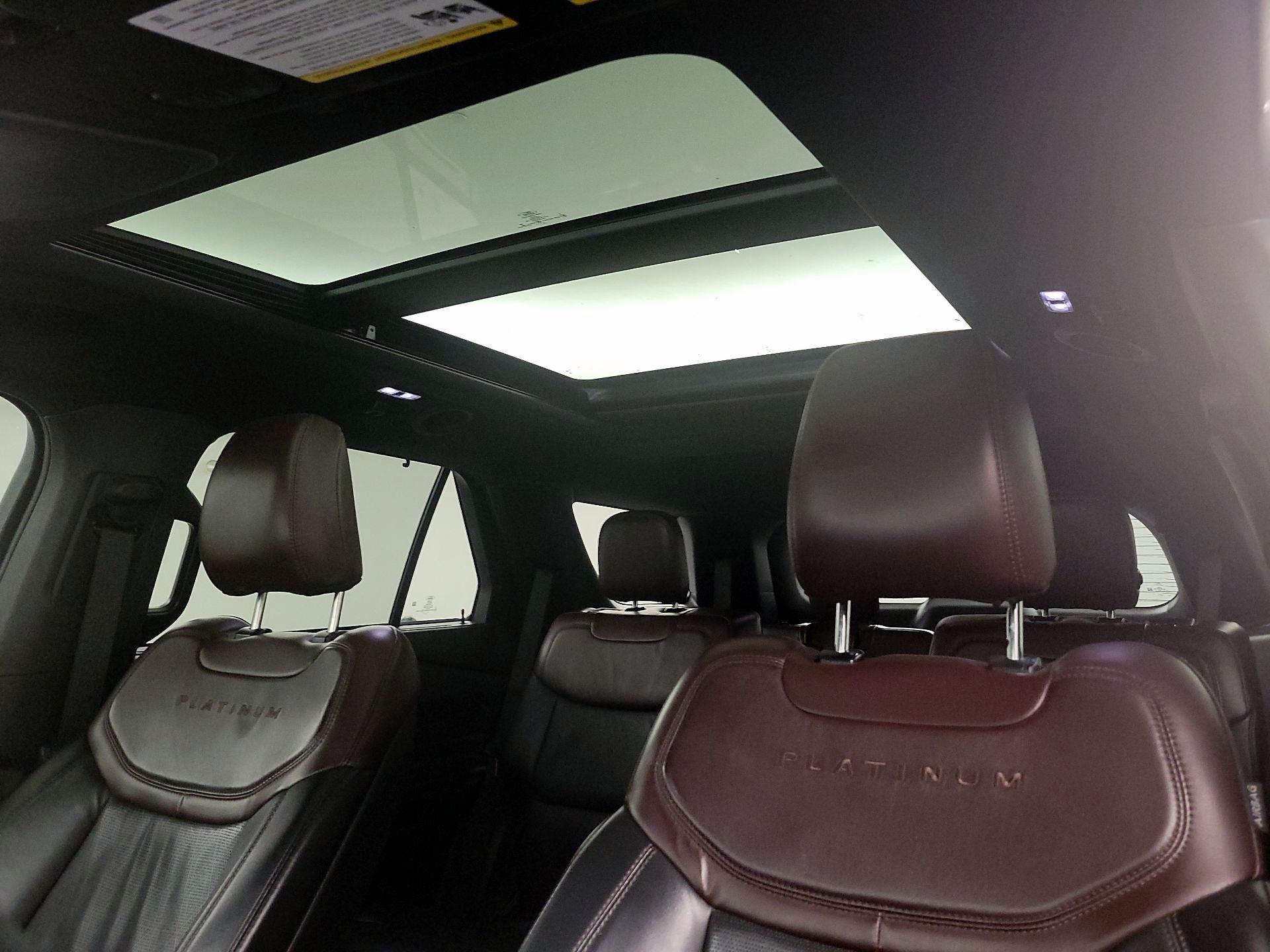 Thumbnail: 2020 Ford Explorer - 20
