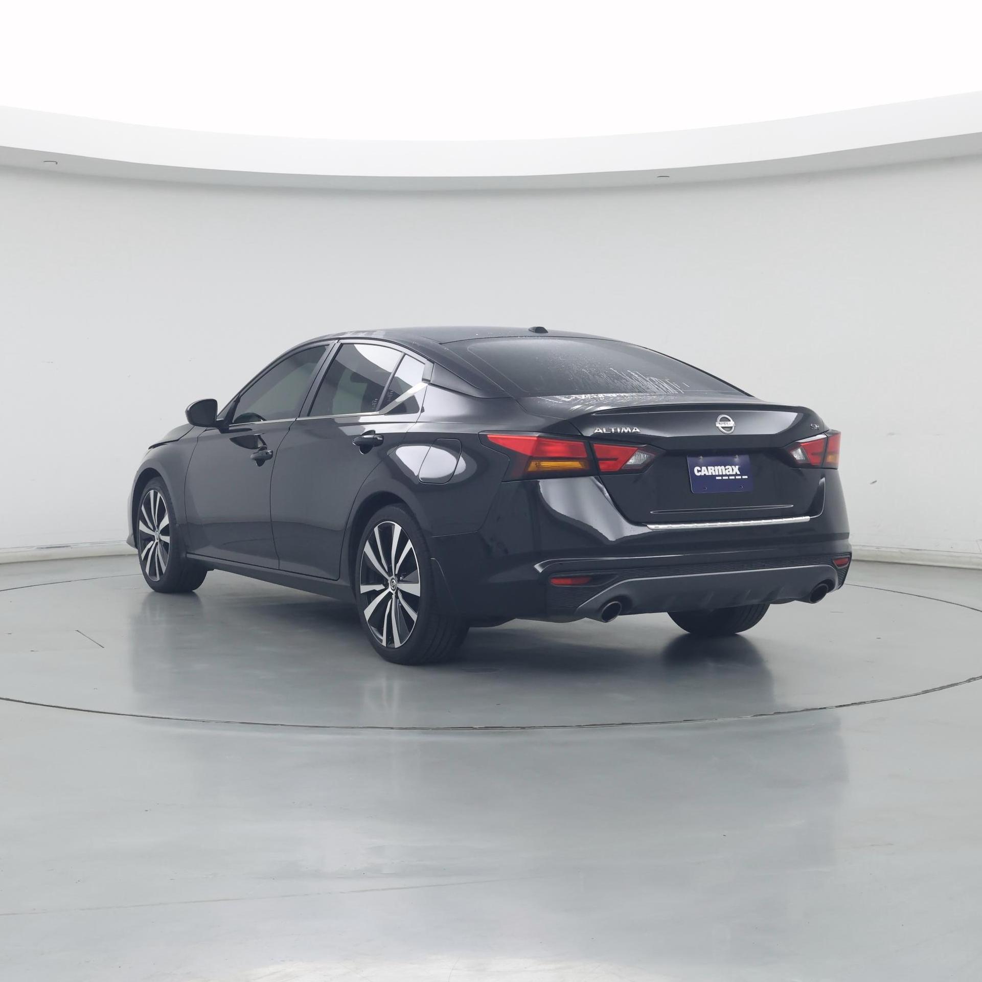 Thumbnail: 2022 Nissan Altima - 2