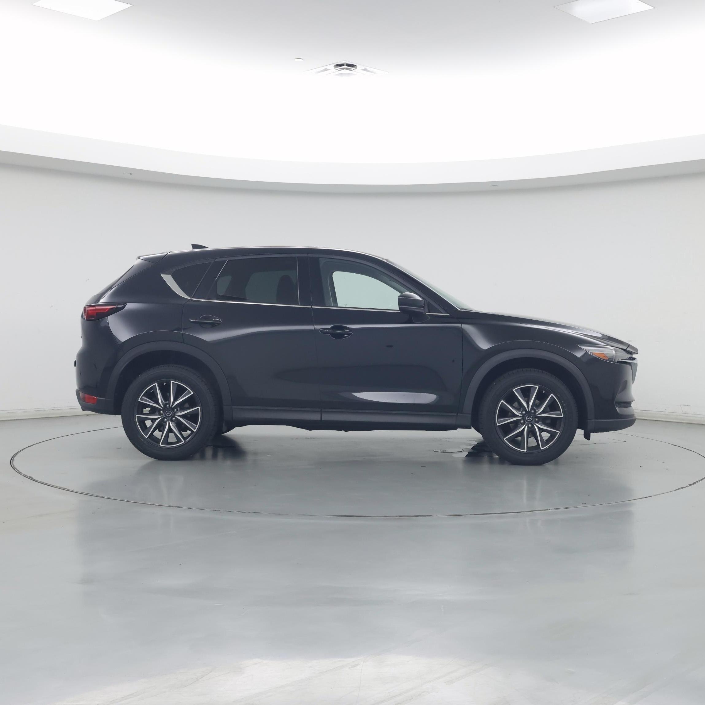 Thumbnail: 2017 Mazda CX-5 - 7