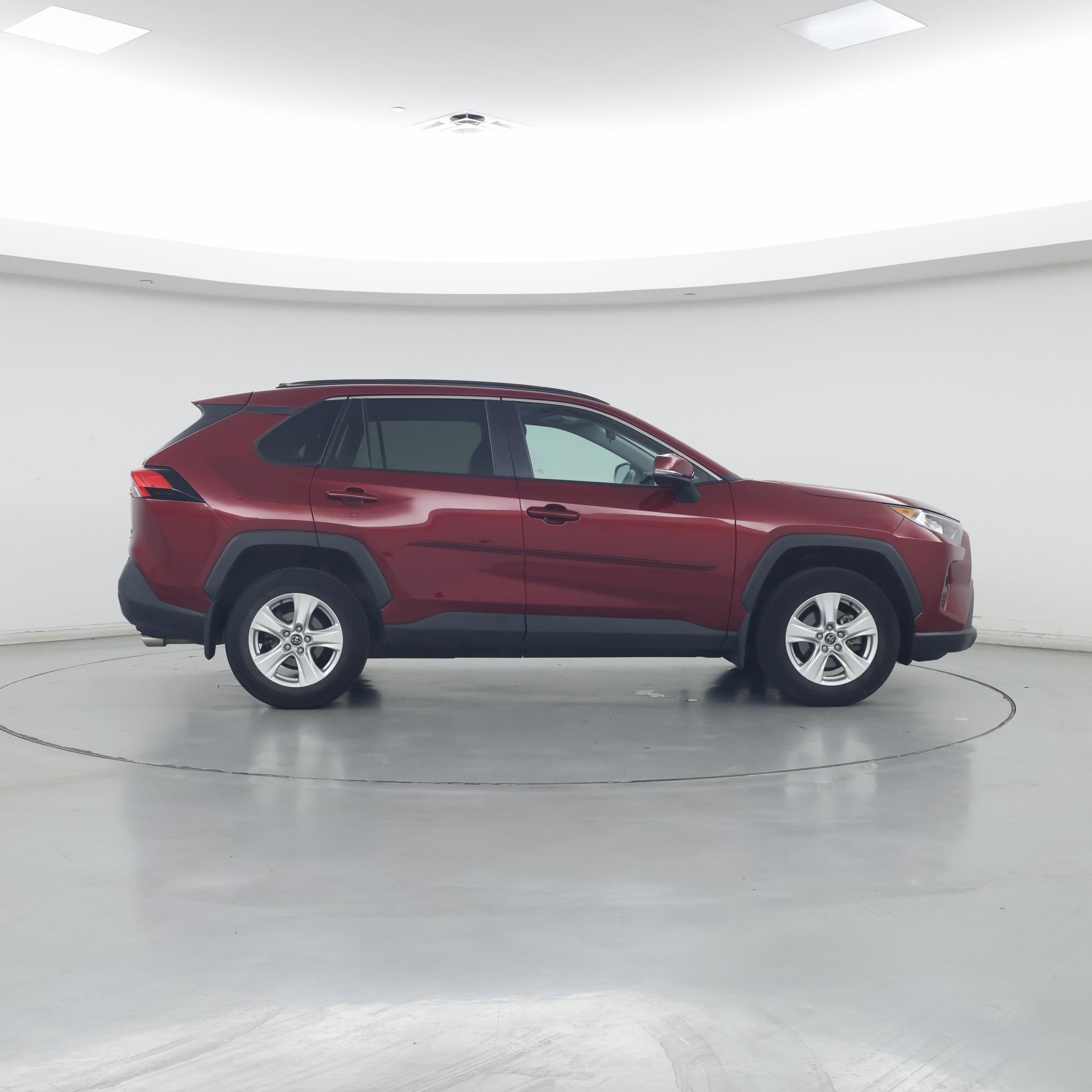 Thumbnail: 2020 Toyota RAV4 - 7