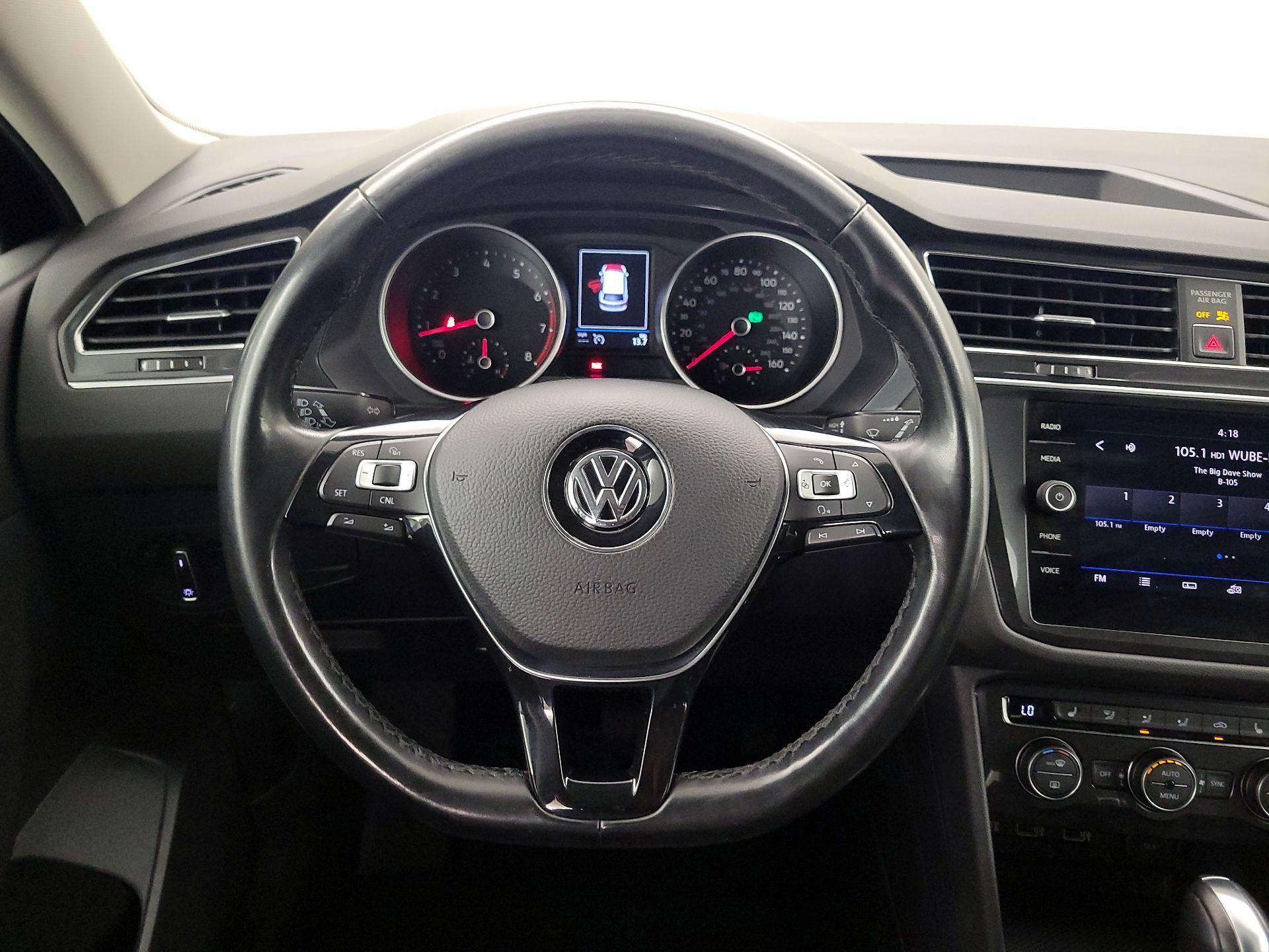 Thumbnail: 2018 Volkswagen Tiguan - 10