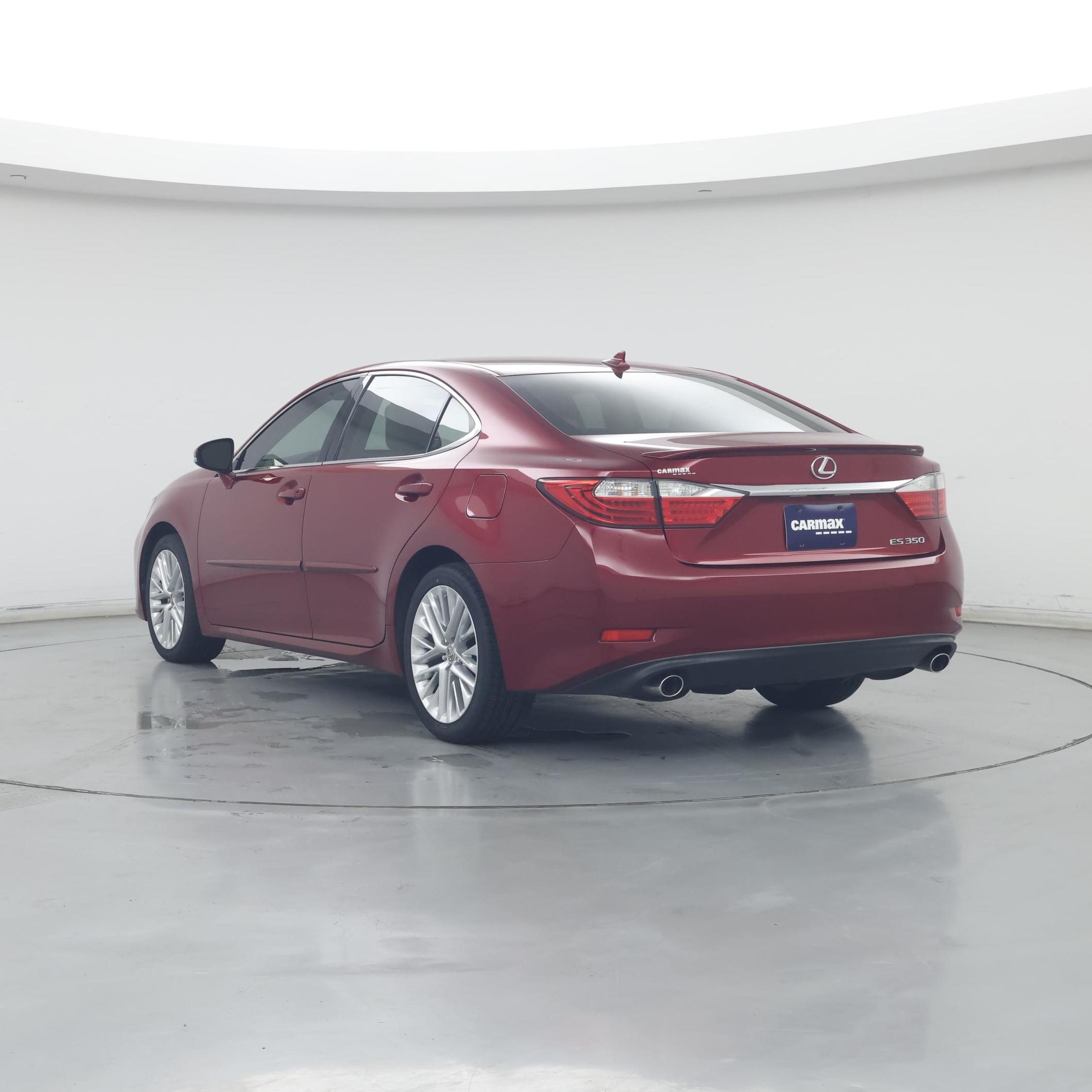 Thumbnail: 2013 Lexus ES - 2