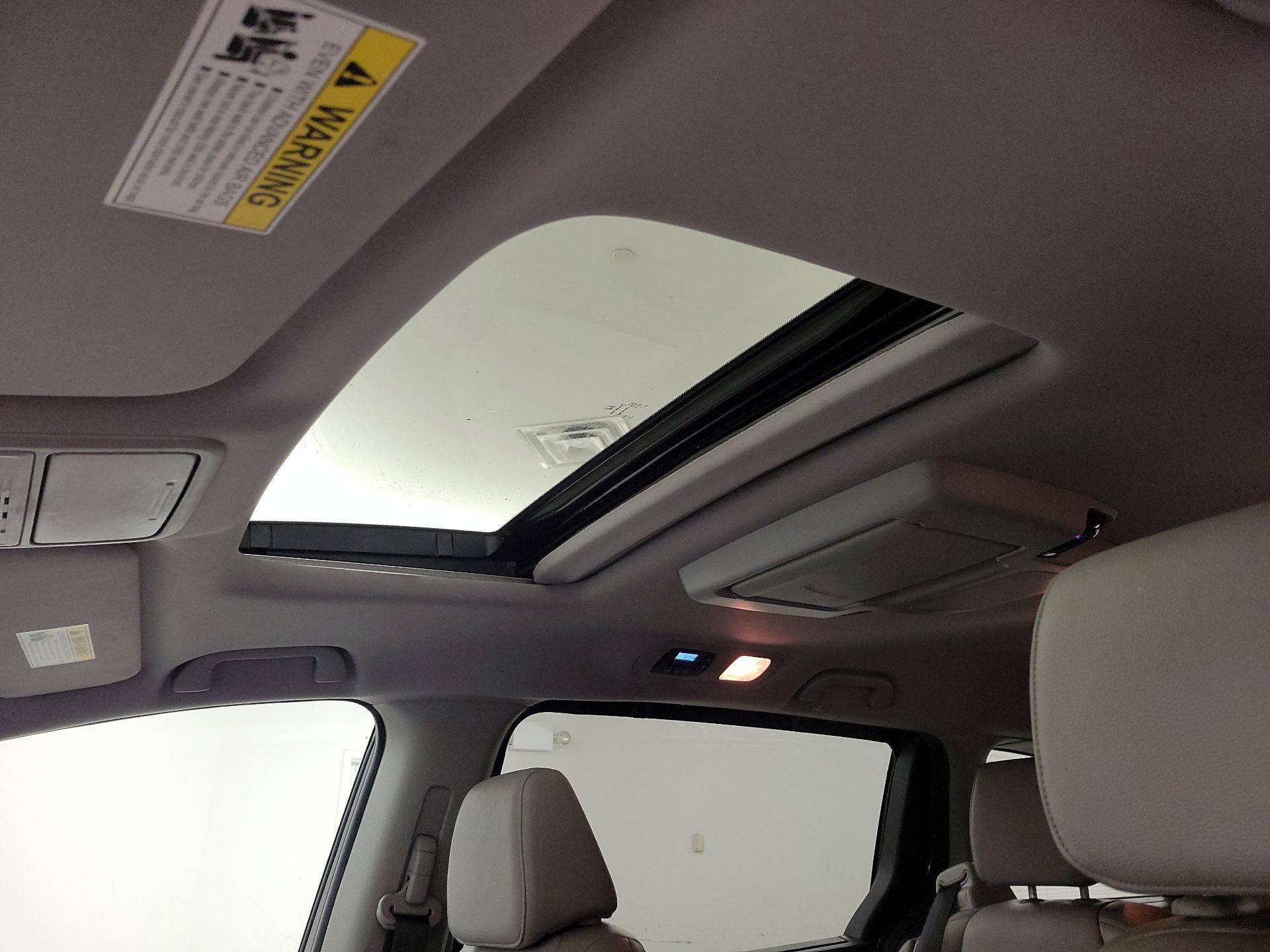 Thumbnail: 2018 Honda Odyssey - 20