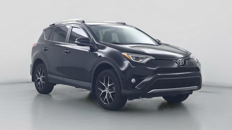 2017 Toyota RAV4 SE Hero Image