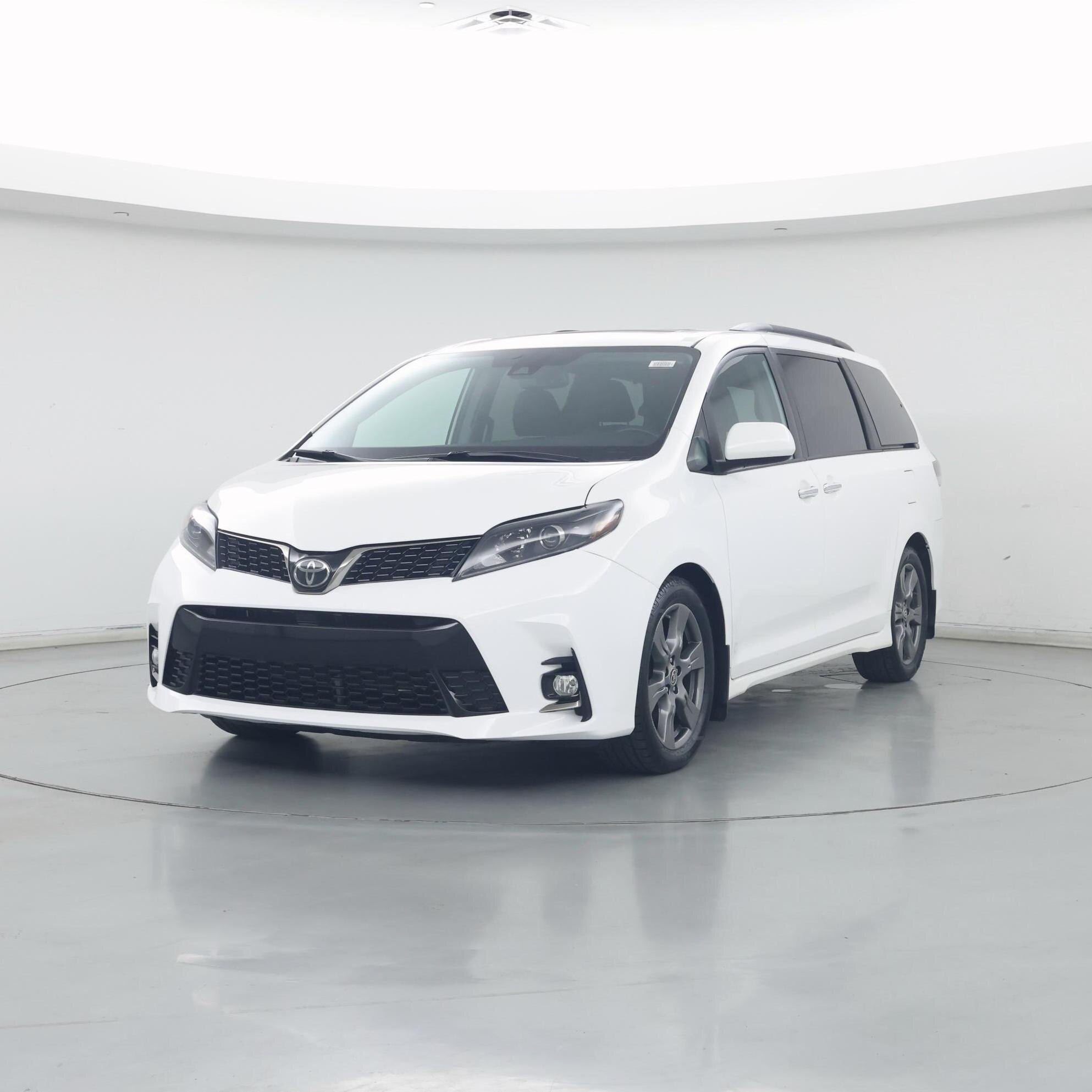 Thumbnail: 2020 Toyota Sienna - 4