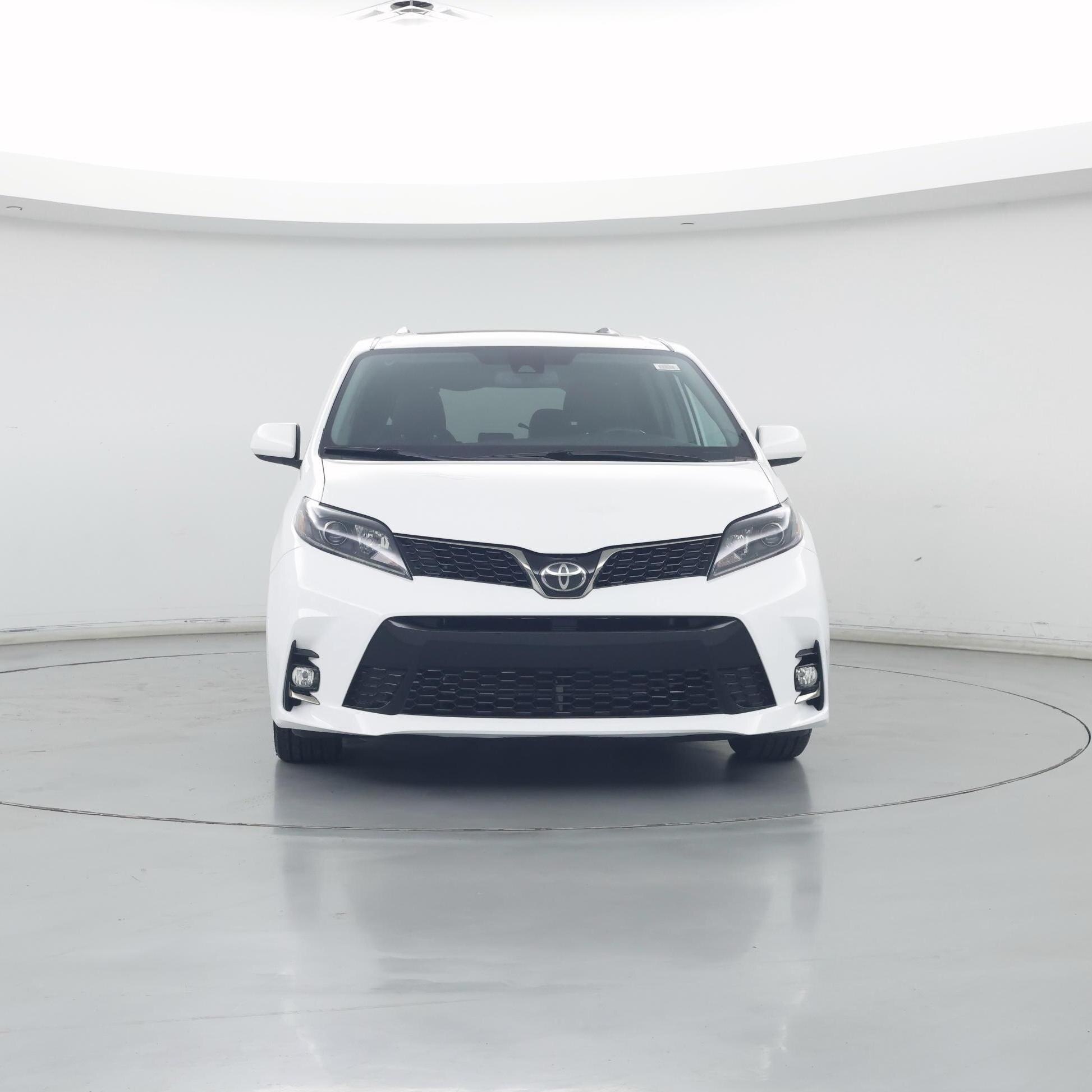 Thumbnail: 2020 Toyota Sienna - 5