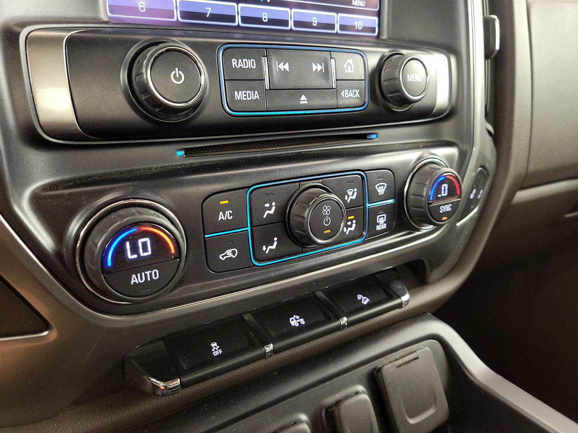 Thumbnail: 2014 Chevrolet Silverado 1500 - 16