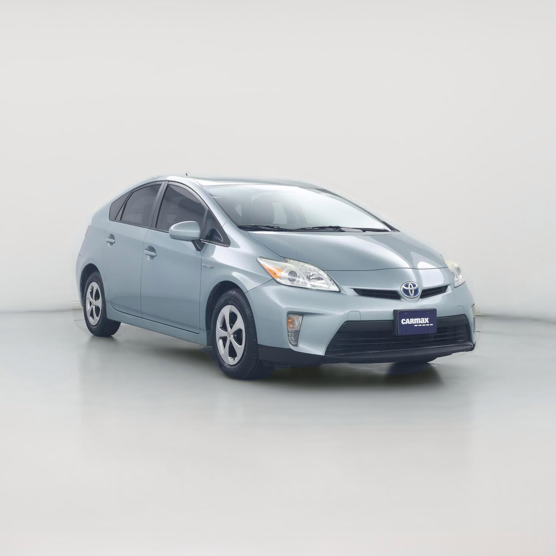 Thumbnail: 2015 Toyota Prius - 1