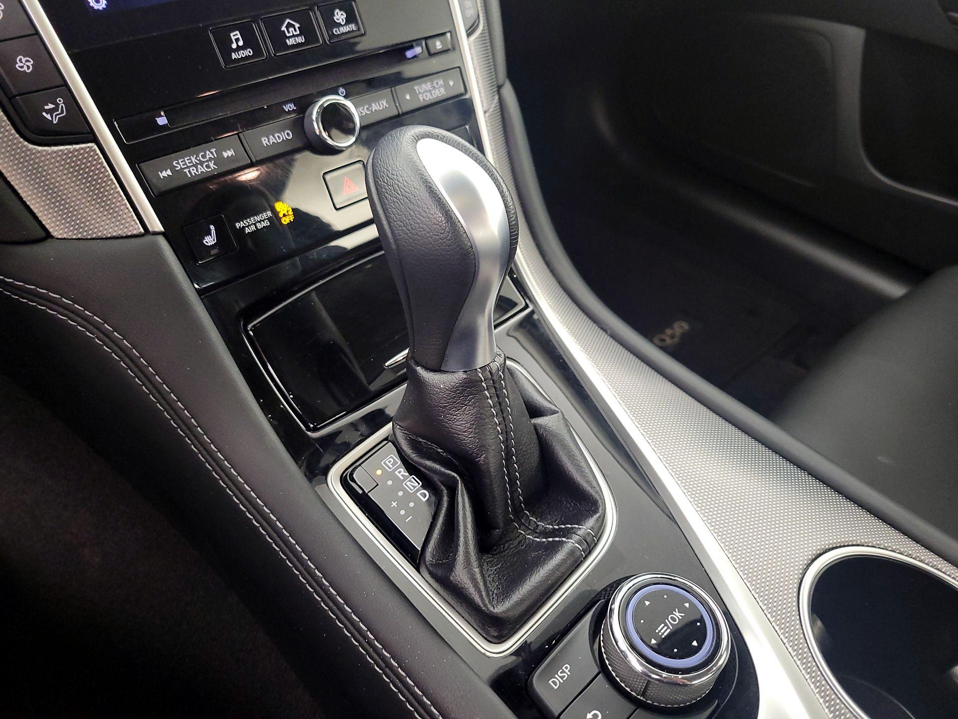 Thumbnail: 2015 INFINITI Q50 - 17