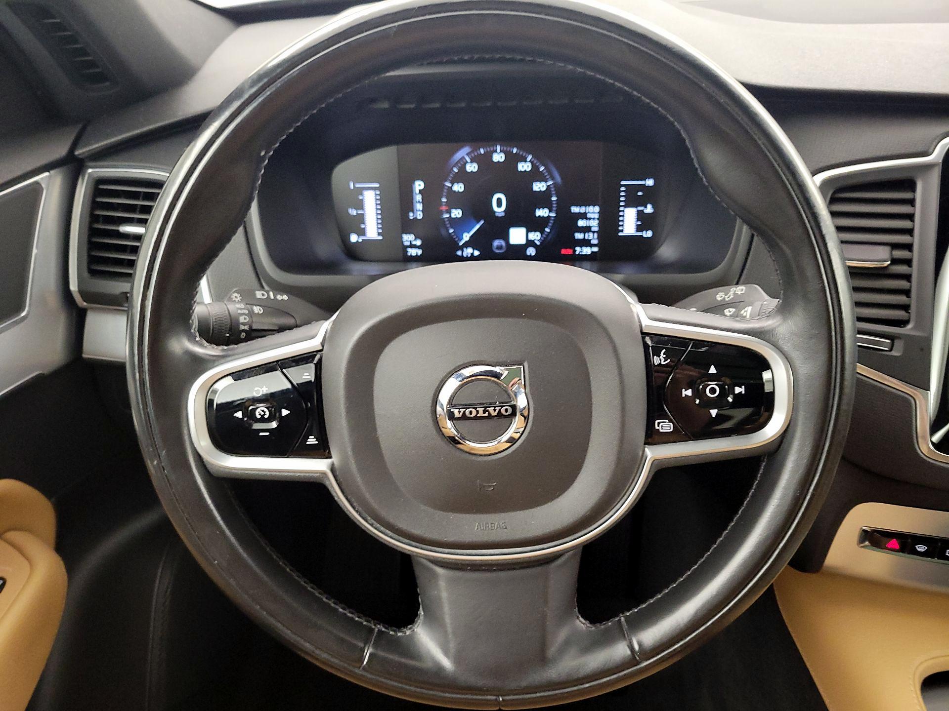 Thumbnail: 2018 Volvo XC90 - 10