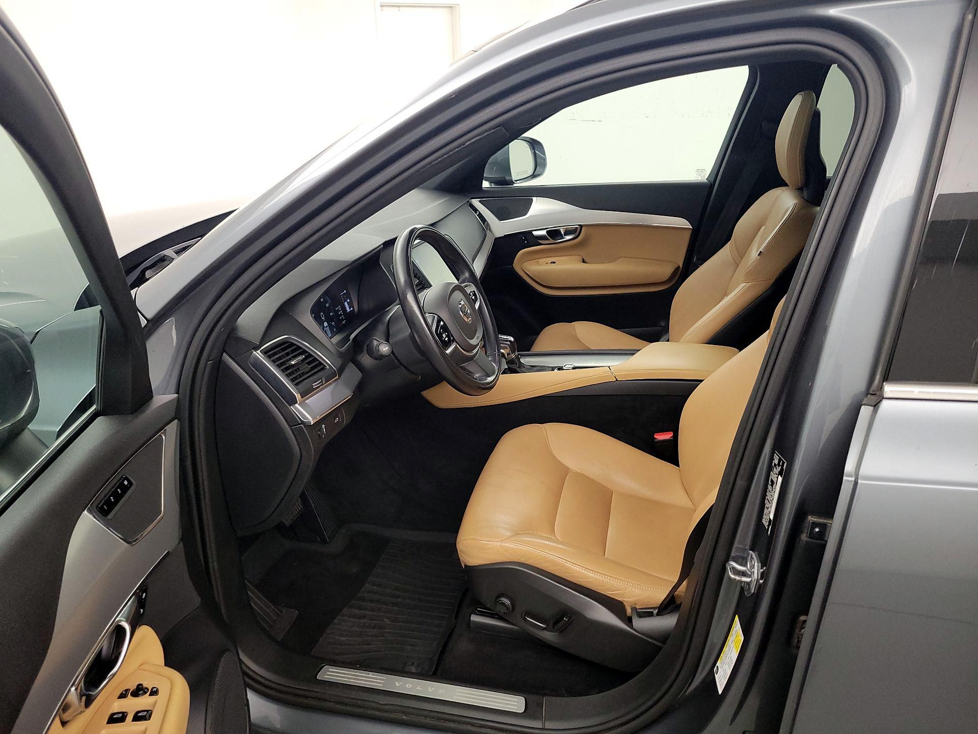 Thumbnail: 2018 Volvo XC90 - 11