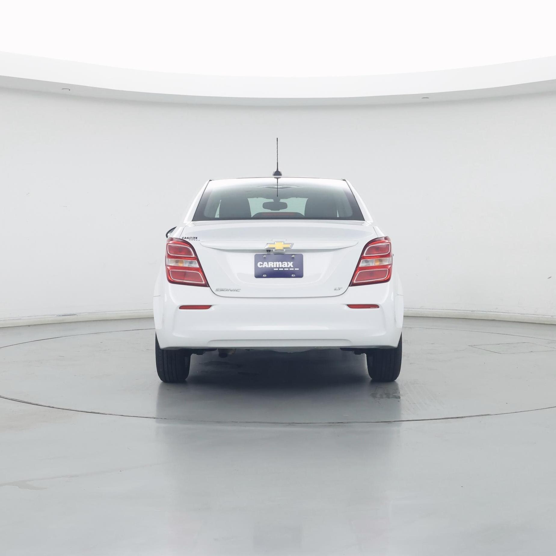 Thumbnail: 2019 Chevrolet Sonic - 6
