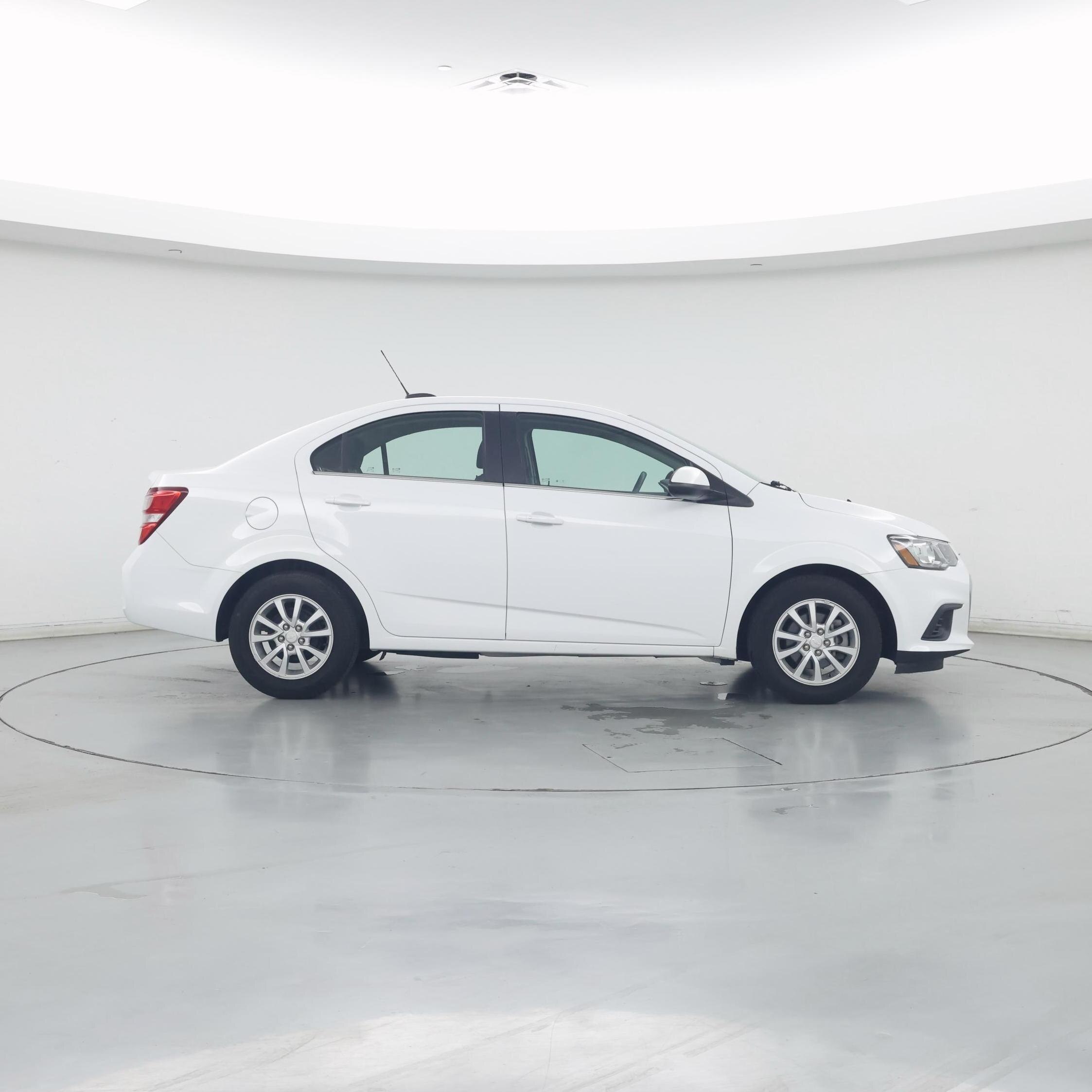 Thumbnail: 2019 Chevrolet Sonic - 7
