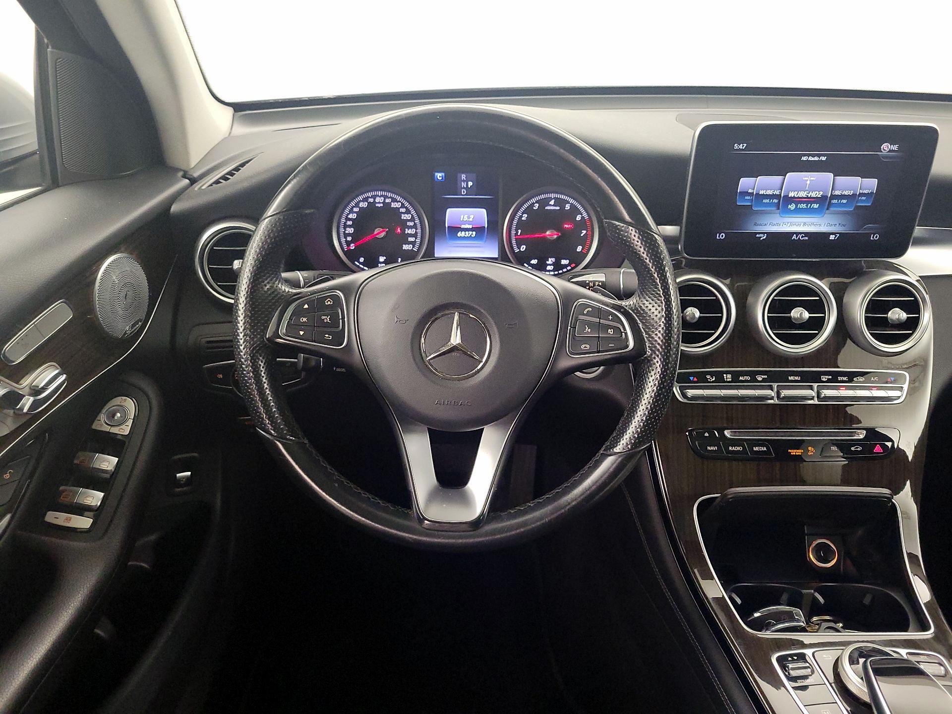 Thumbnail: 2016 Mercedes-Benz GLC - 10