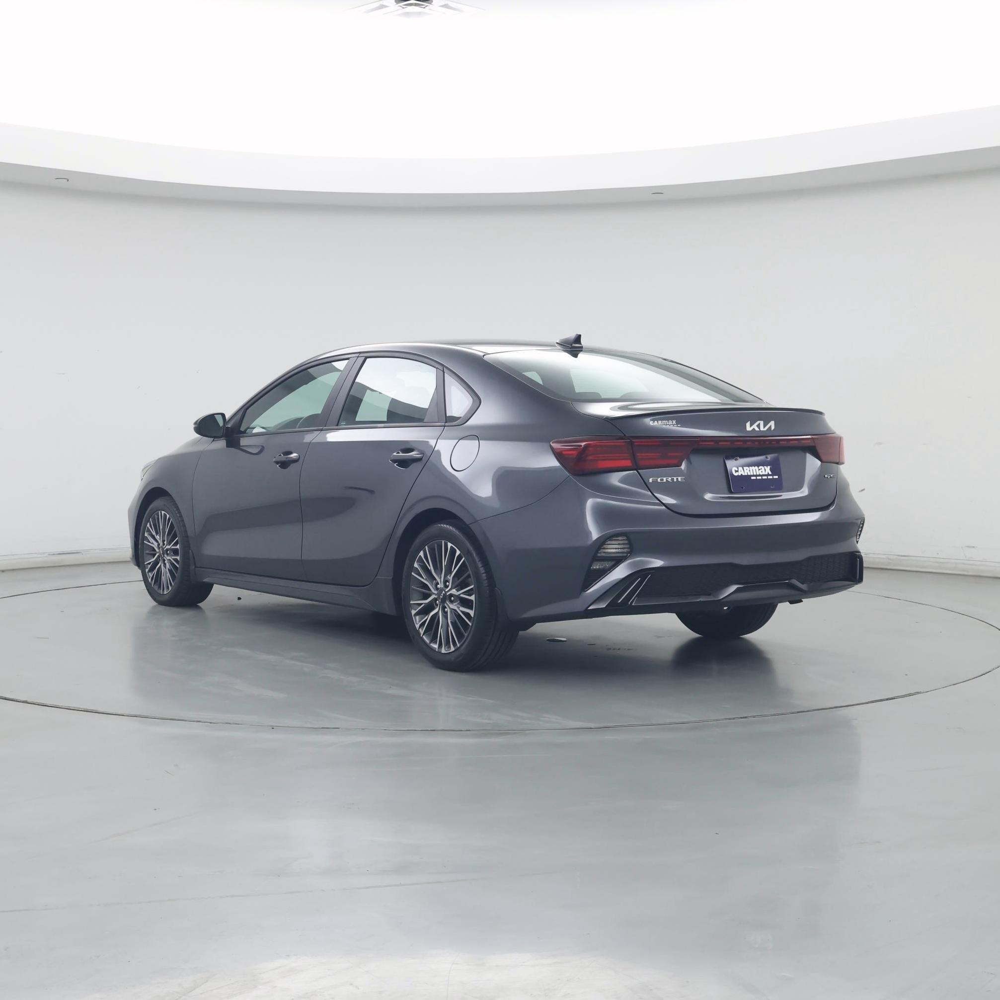 Thumbnail: 2022 Kia Forte - 2