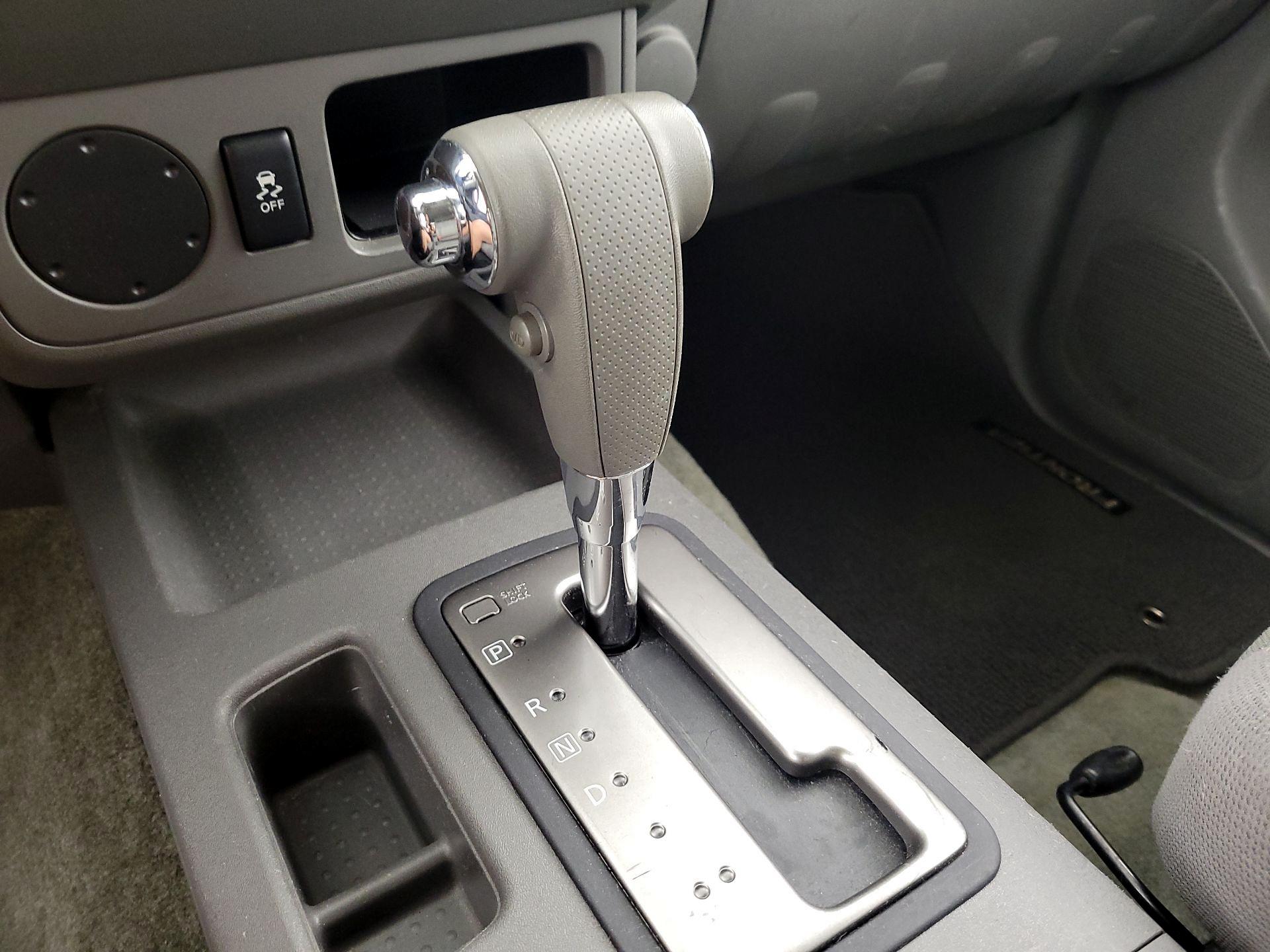 Thumbnail: 2015 Nissan Frontier - 16