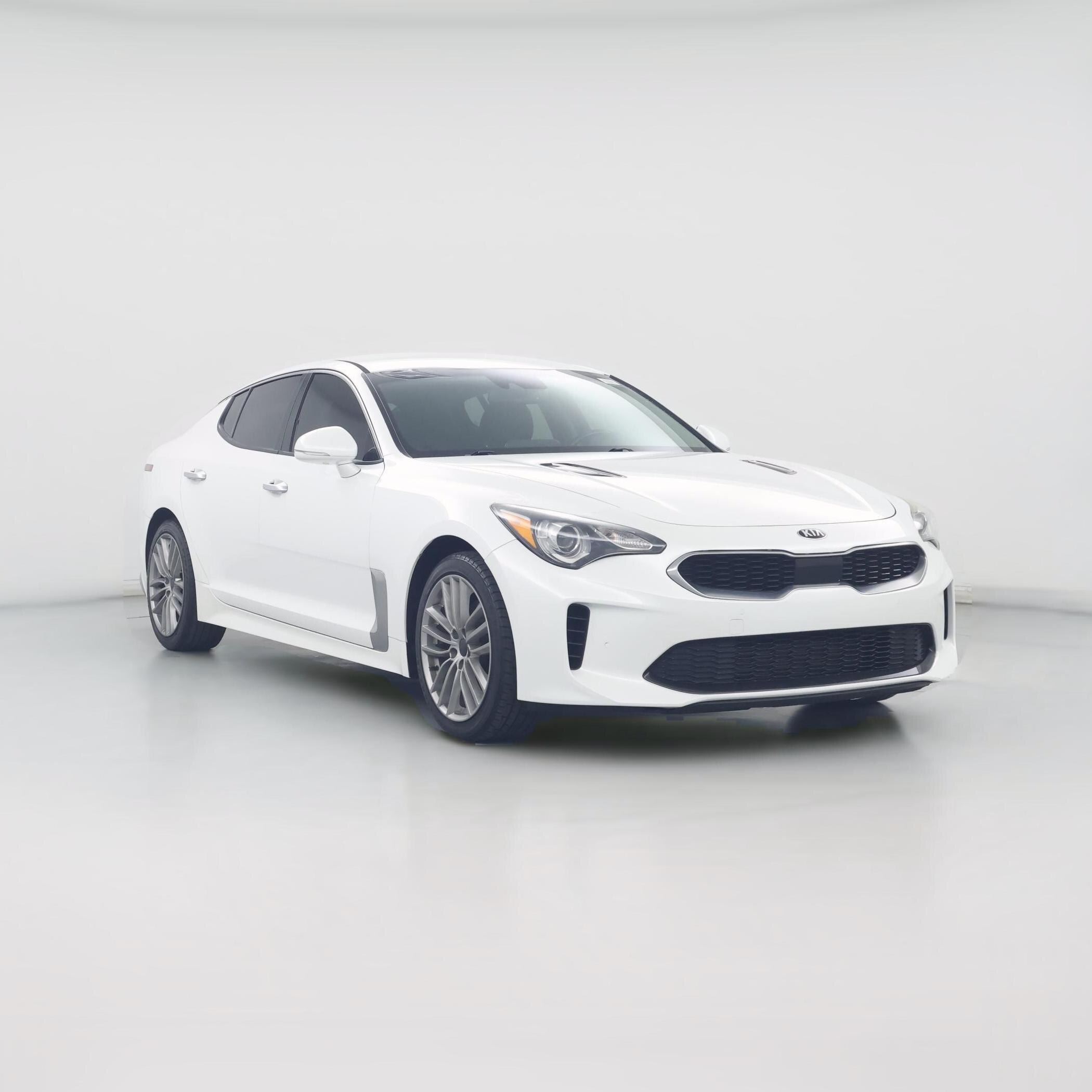 Thumbnail: 2018 Kia Stinger - 1
