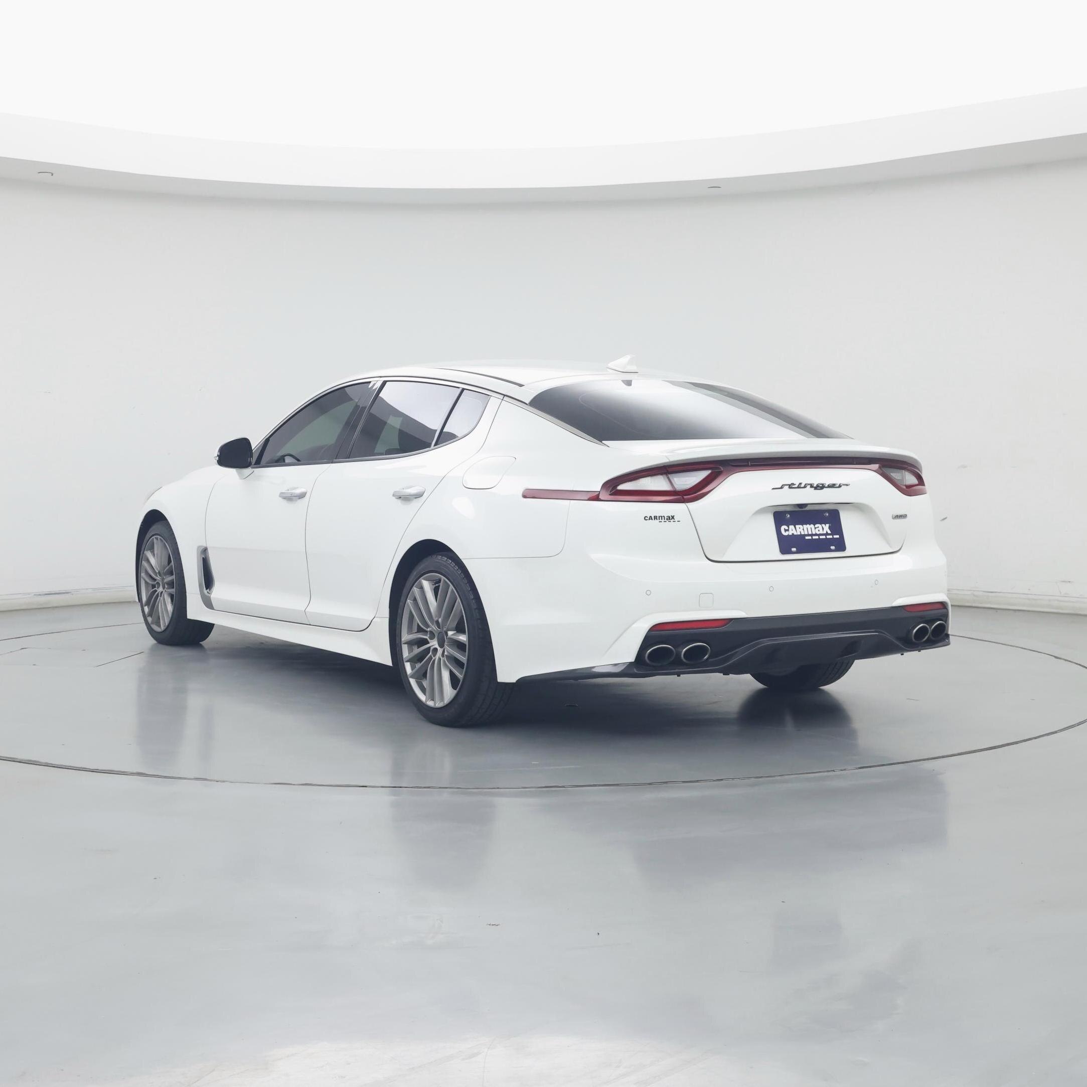 Thumbnail: 2018 Kia Stinger - 2