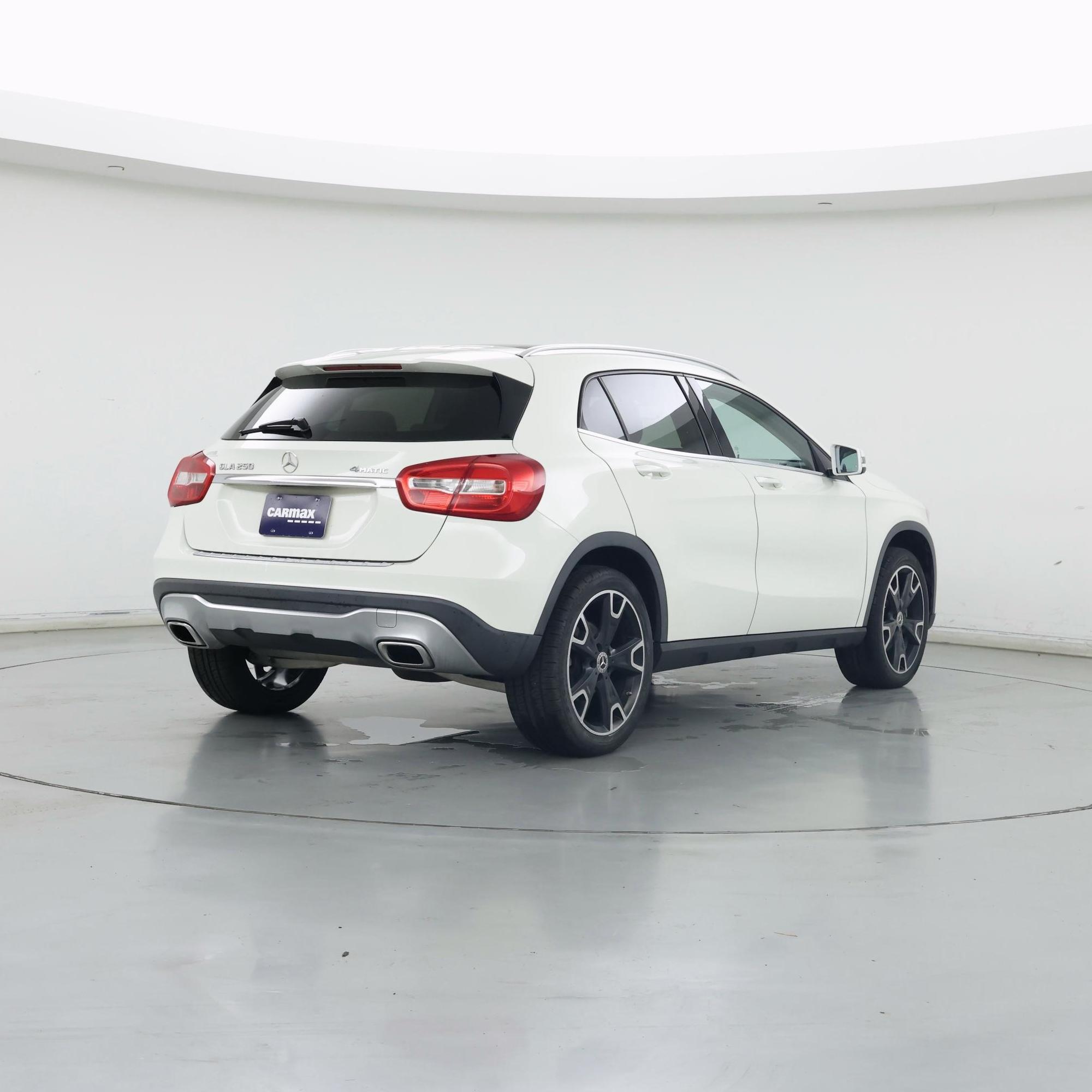 Thumbnail: 2018 Mercedes-Benz GLA - 8