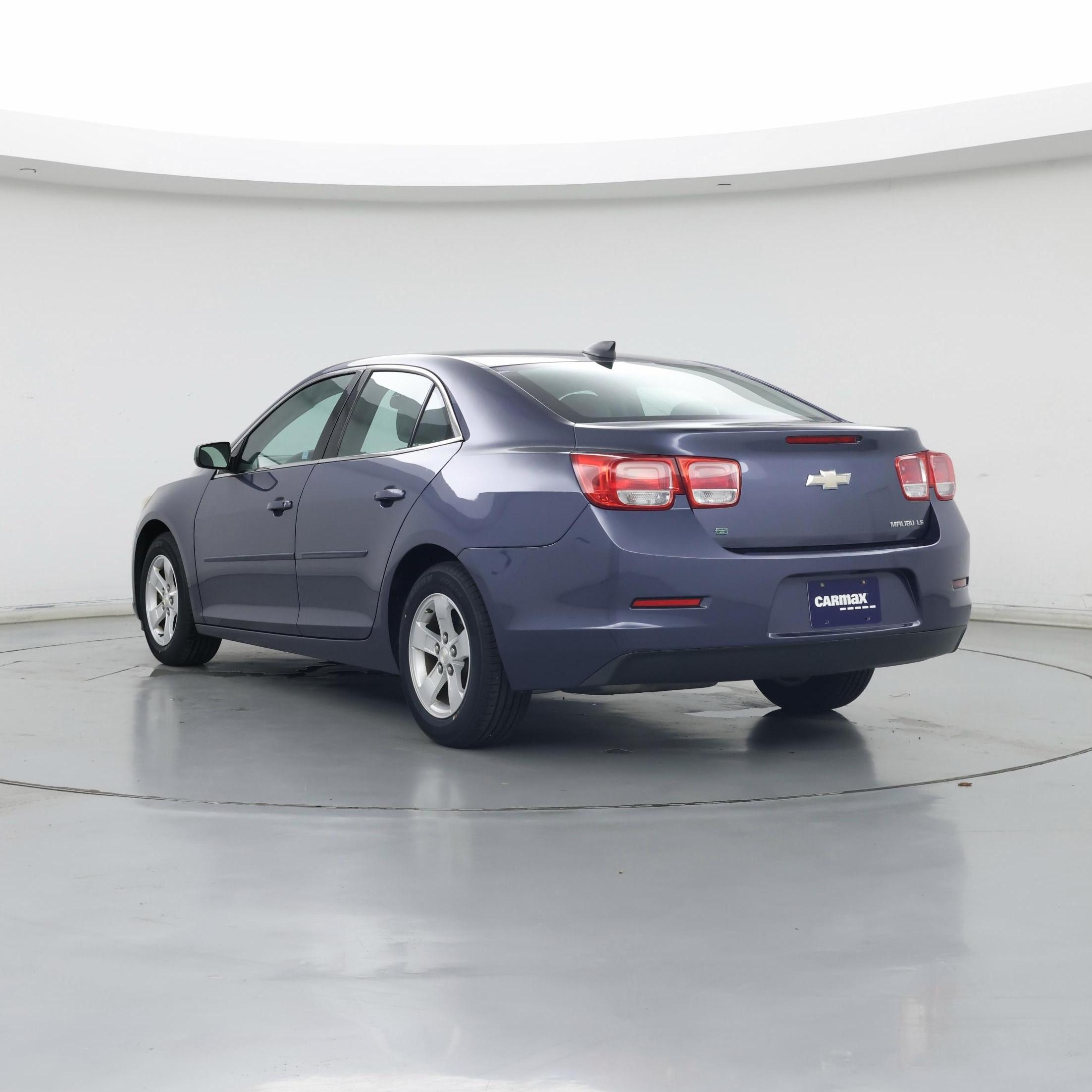 Thumbnail: 2015 Chevrolet Malibu - 2