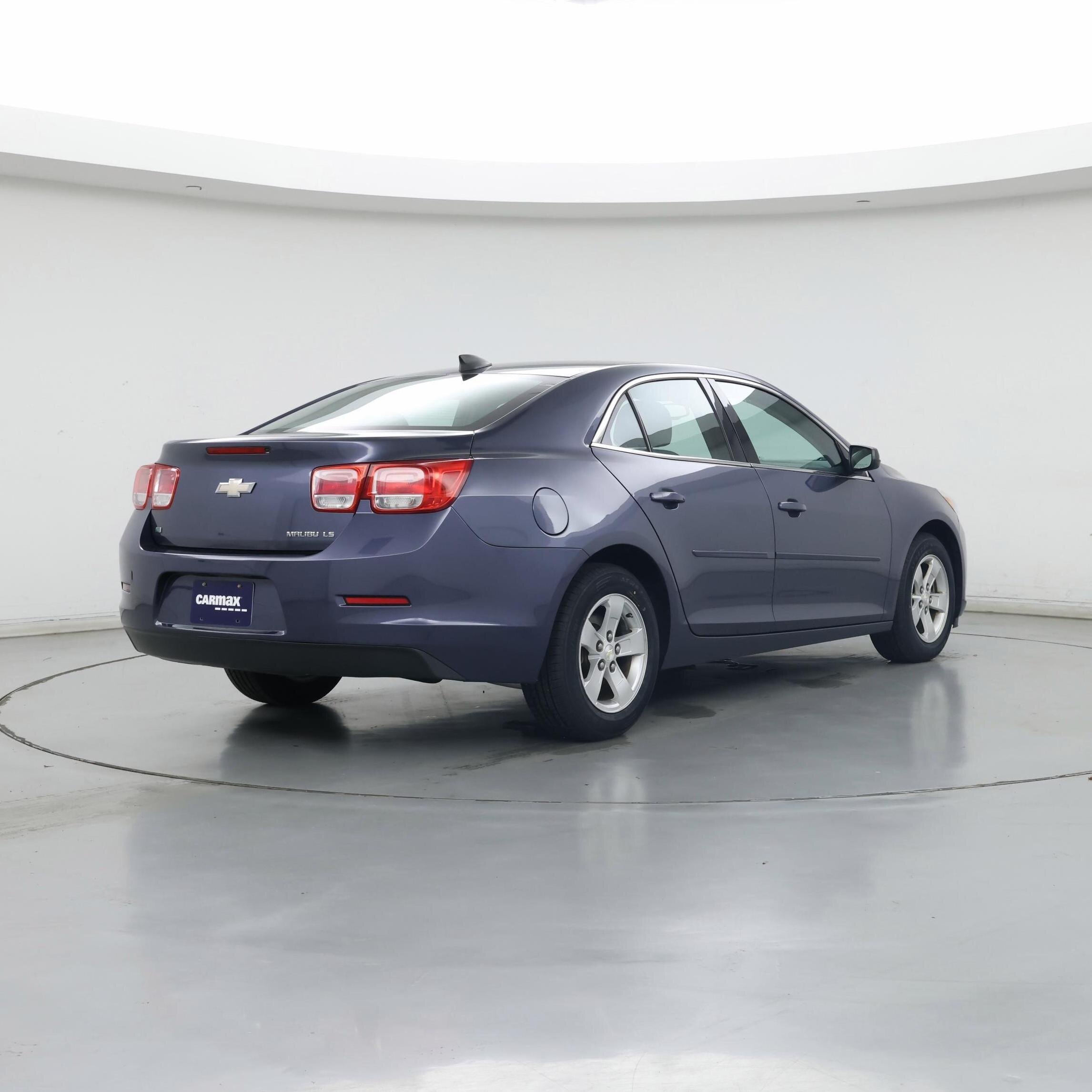 Thumbnail: 2015 Chevrolet Malibu - 8