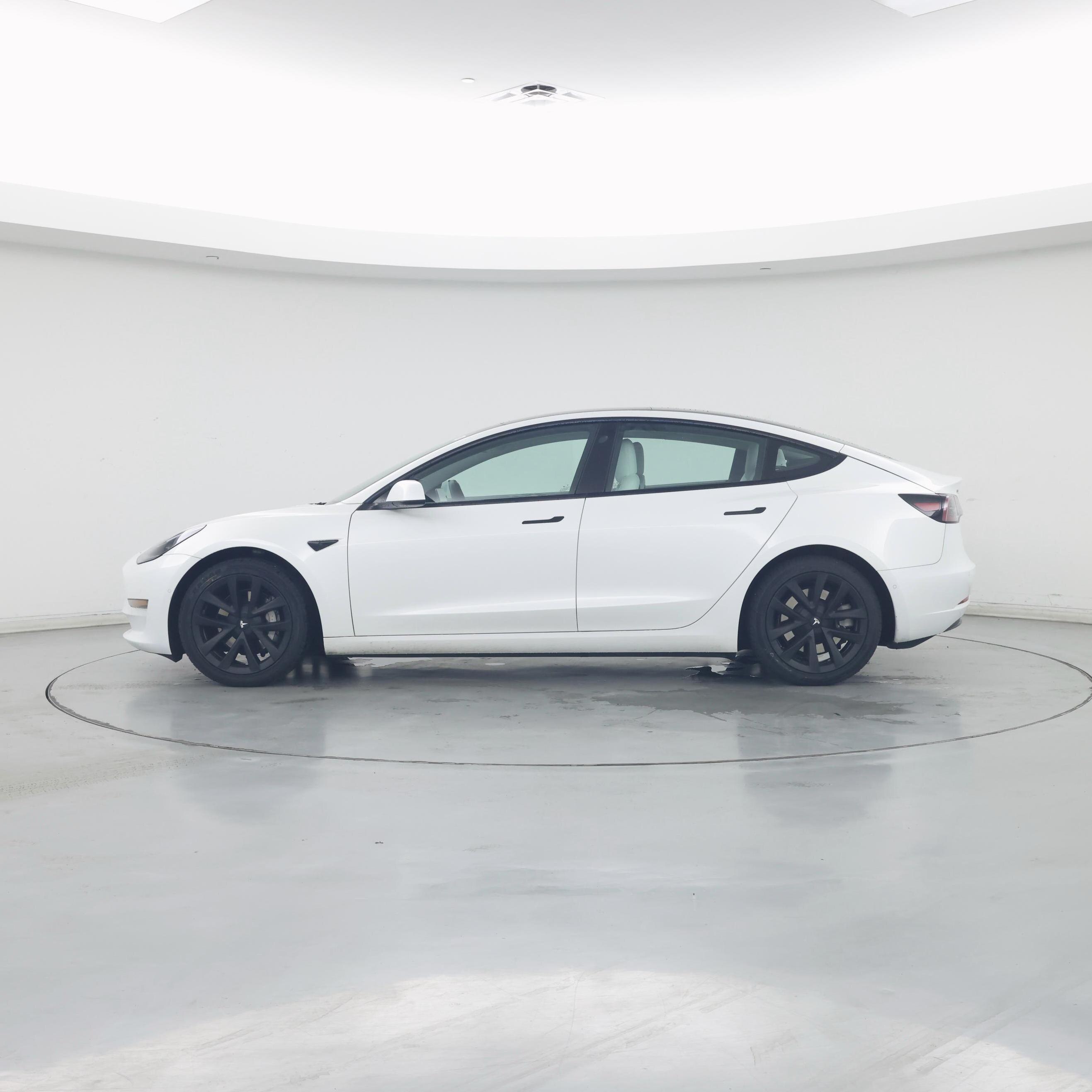 Thumbnail: 2021 Tesla Model 3 - 3