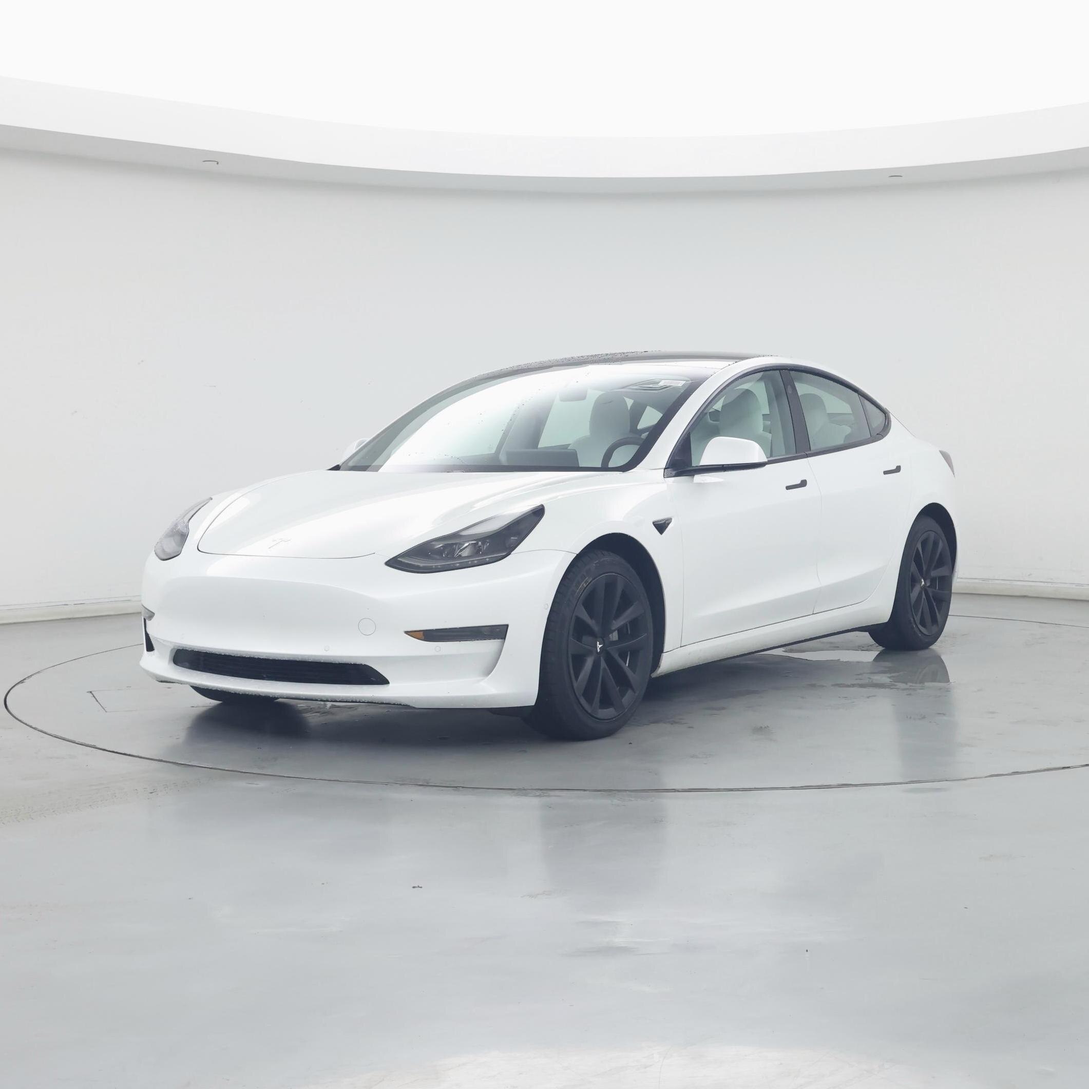 Thumbnail: 2021 Tesla Model 3 - 4