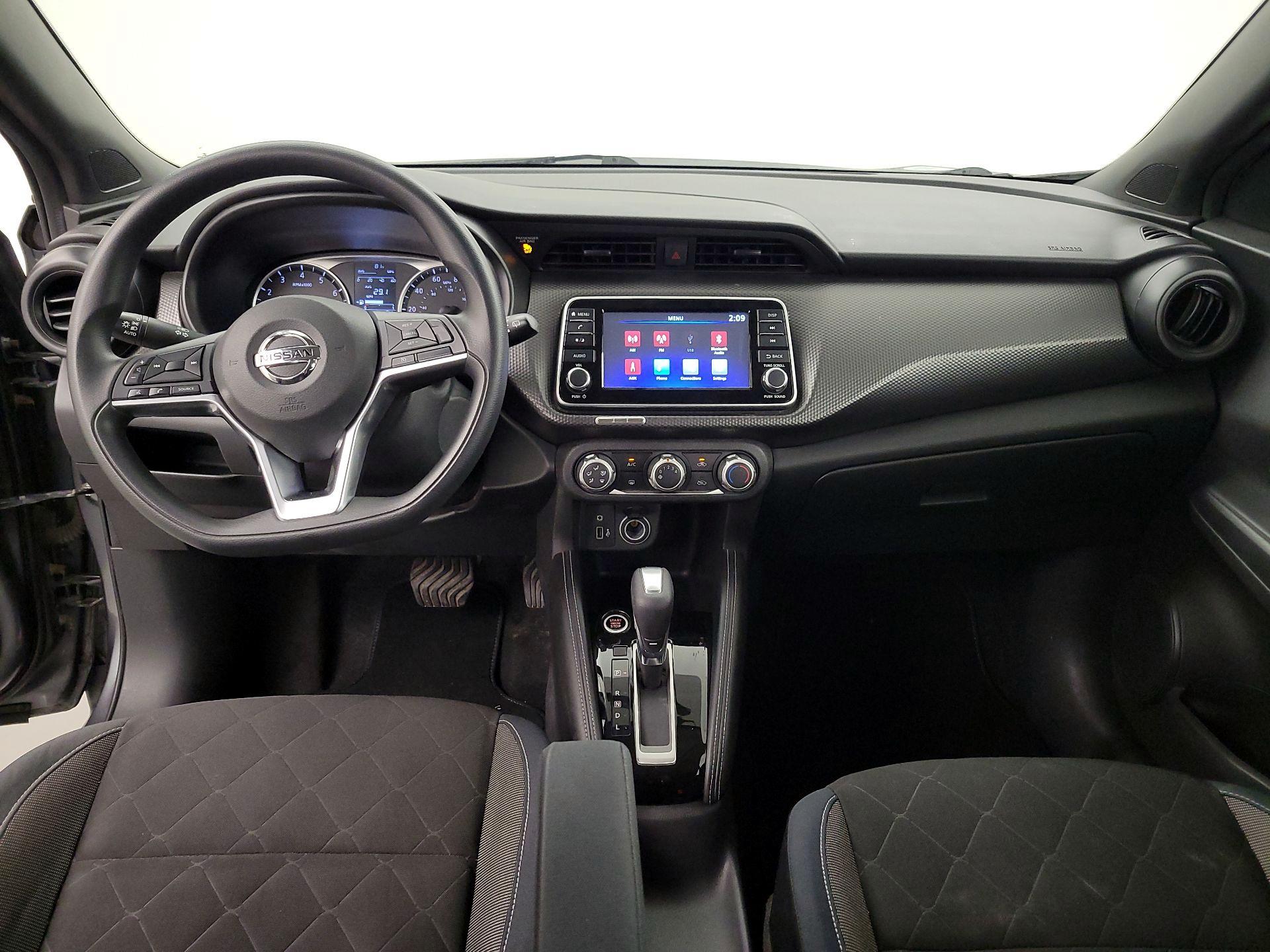 Thumbnail: 2018 Nissan Kicks - 9