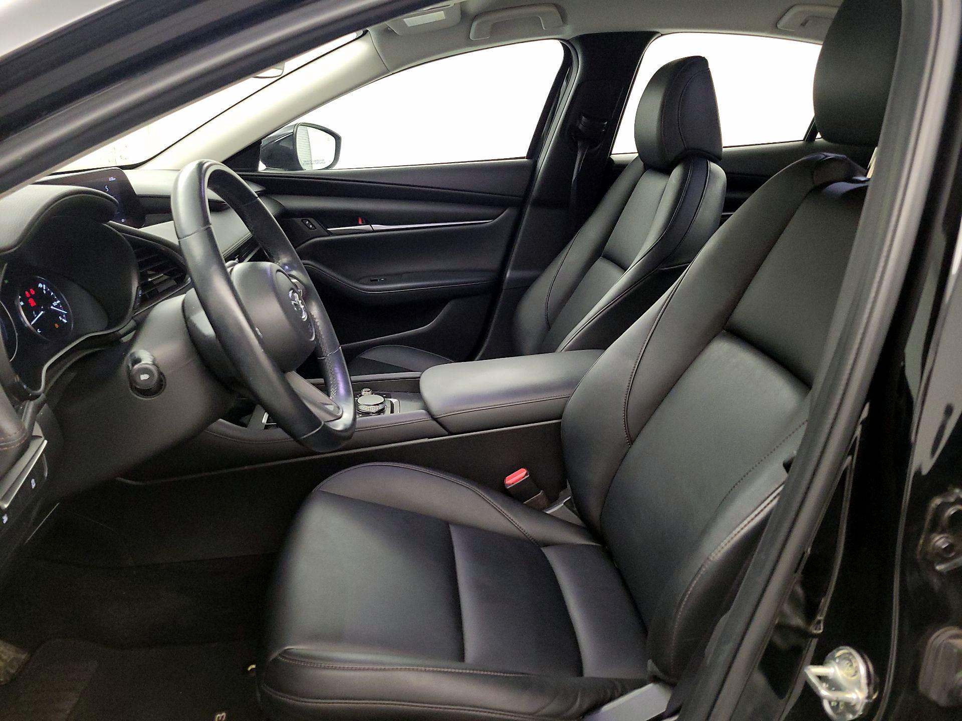 Thumbnail: 2021 Mazda Mazda3 - 11