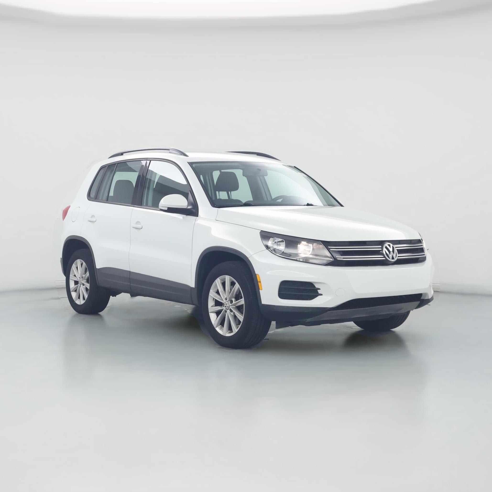 Thumbnail: 2017 Volkswagen Tiguan - 1