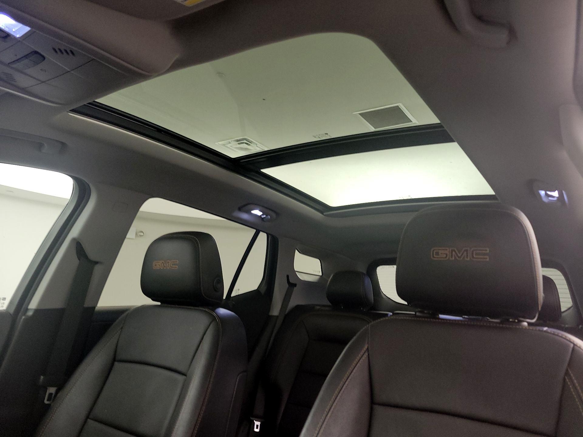 Thumbnail: 2021 GMC Terrain - 19