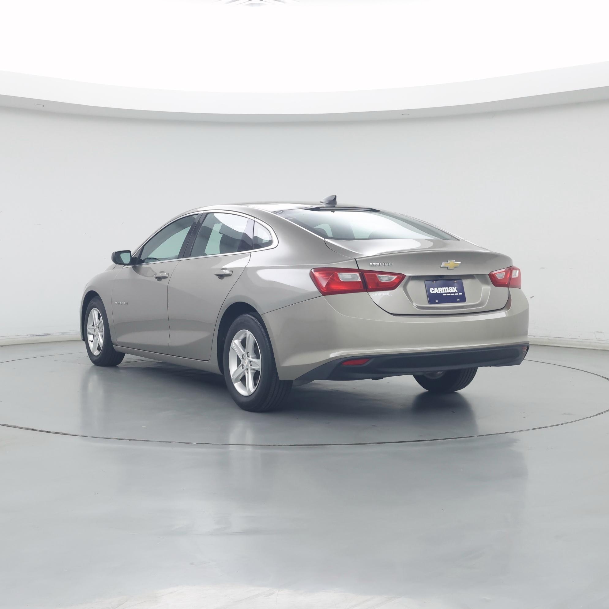 Thumbnail: 2022 Chevrolet Malibu - 2