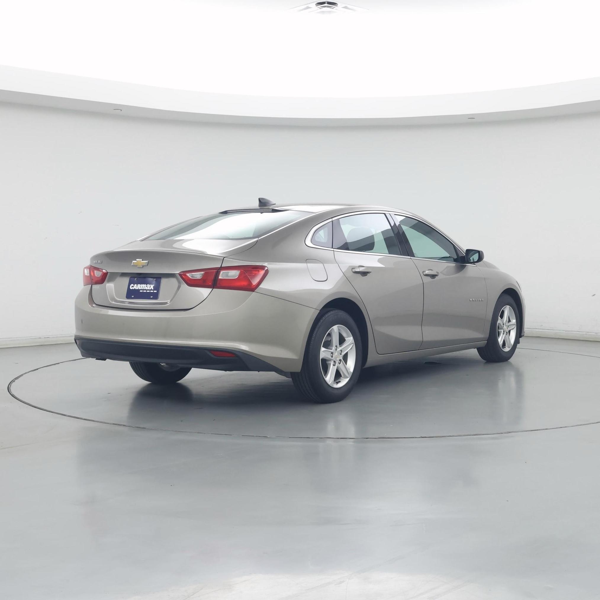 Thumbnail: 2022 Chevrolet Malibu - 8