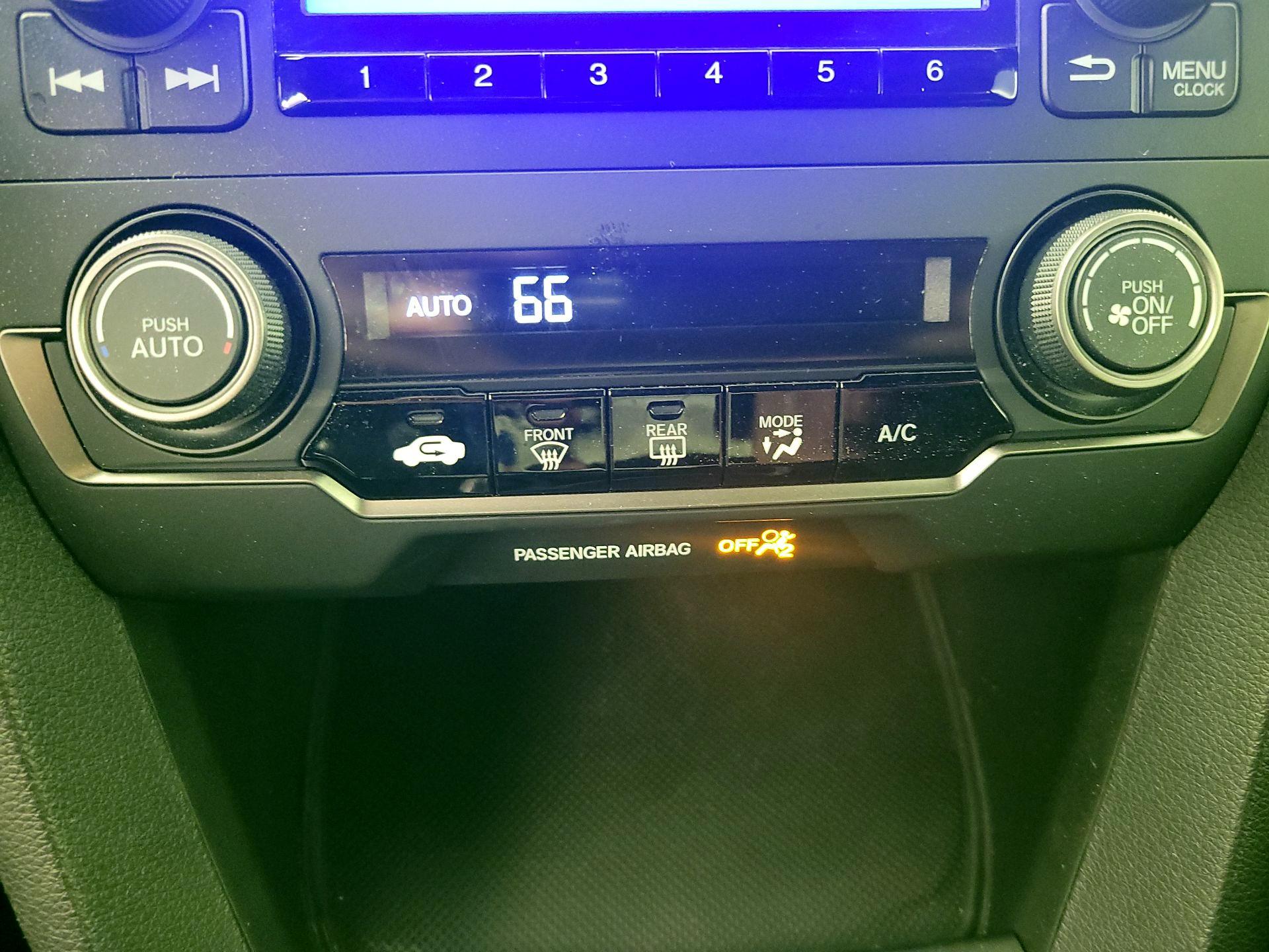 Thumbnail: 2019 Honda Civic - 16
