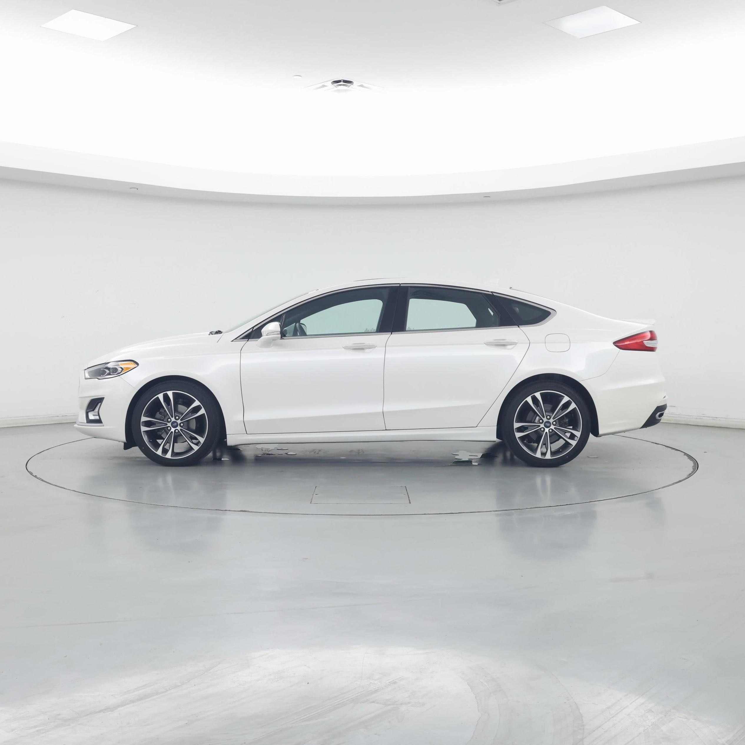 Thumbnail: 2020 Ford Fusion - 3