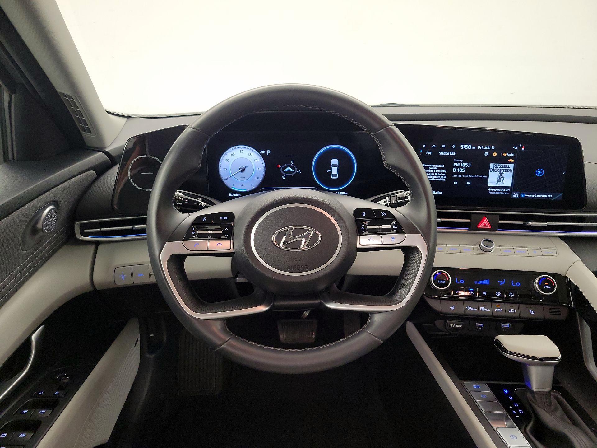 Thumbnail: 2023 Hyundai Elantra - 10
