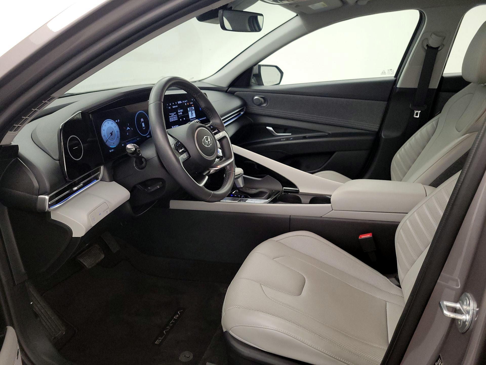 Thumbnail: 2023 Hyundai Elantra - 11