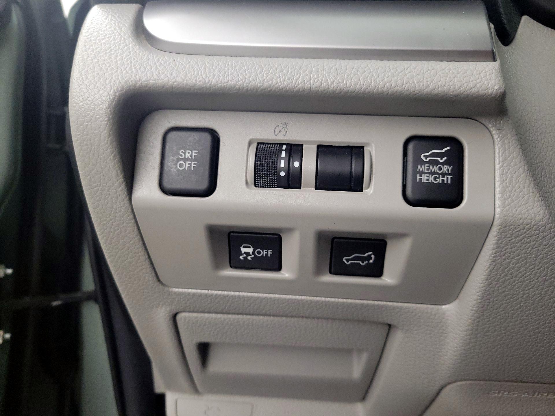 Thumbnail: 2016 Subaru Forester - 13