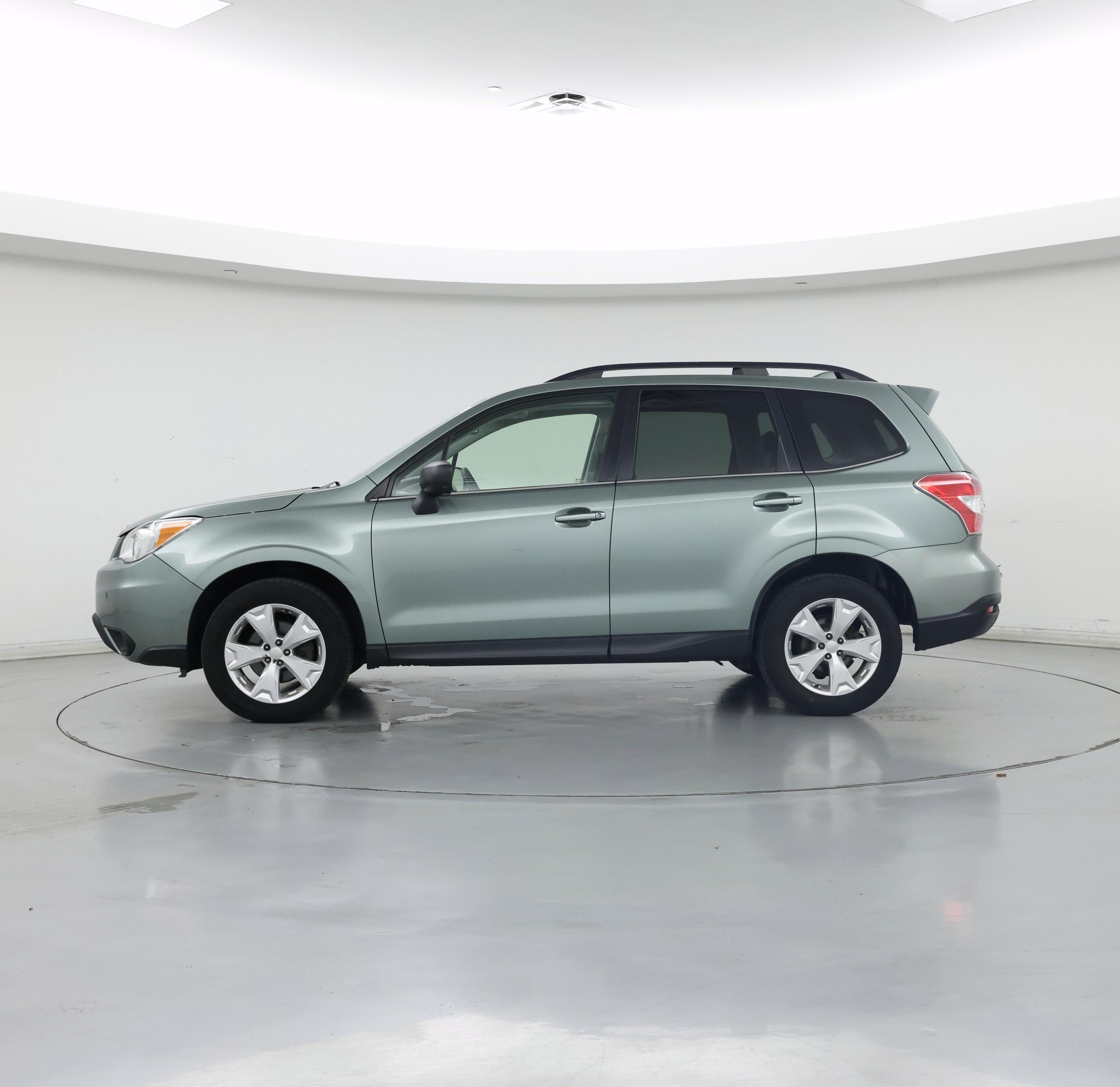 Thumbnail: 2016 Subaru Forester - 3