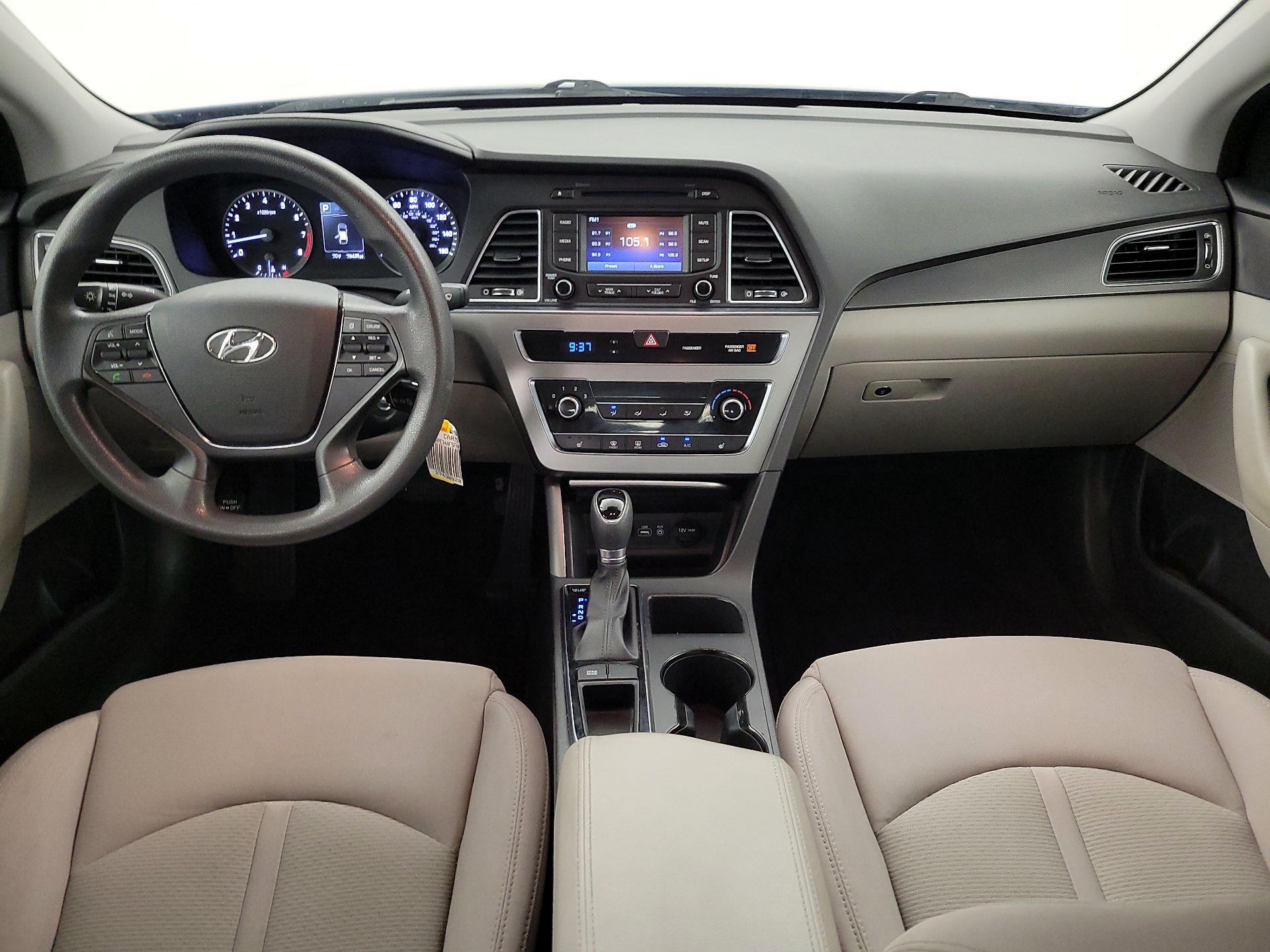 Thumbnail: 2015 Hyundai Sonata - 9