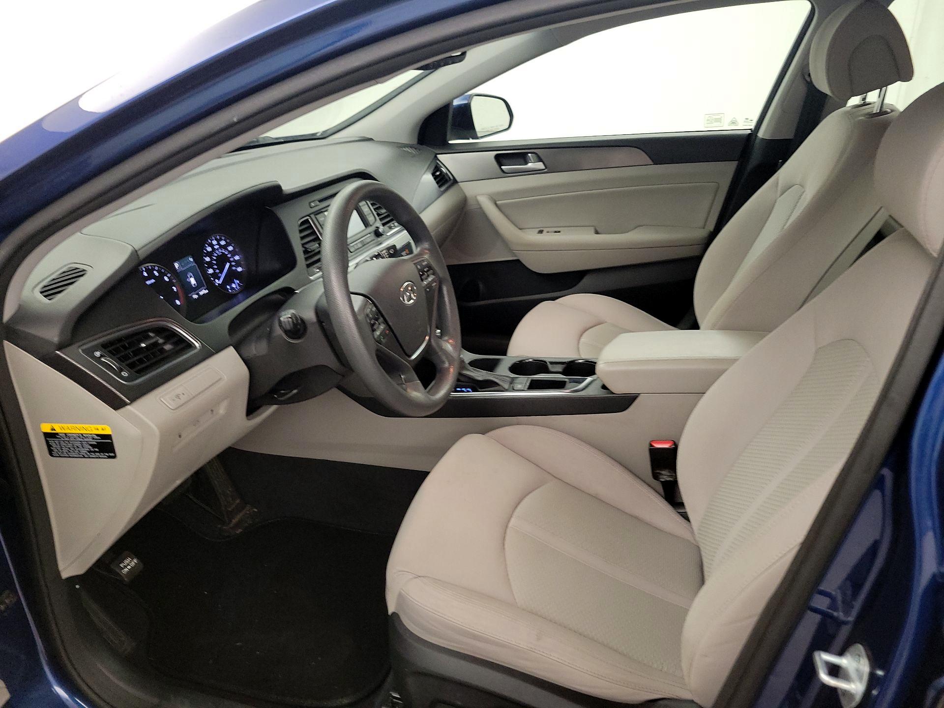 Thumbnail: 2015 Hyundai Sonata - 11