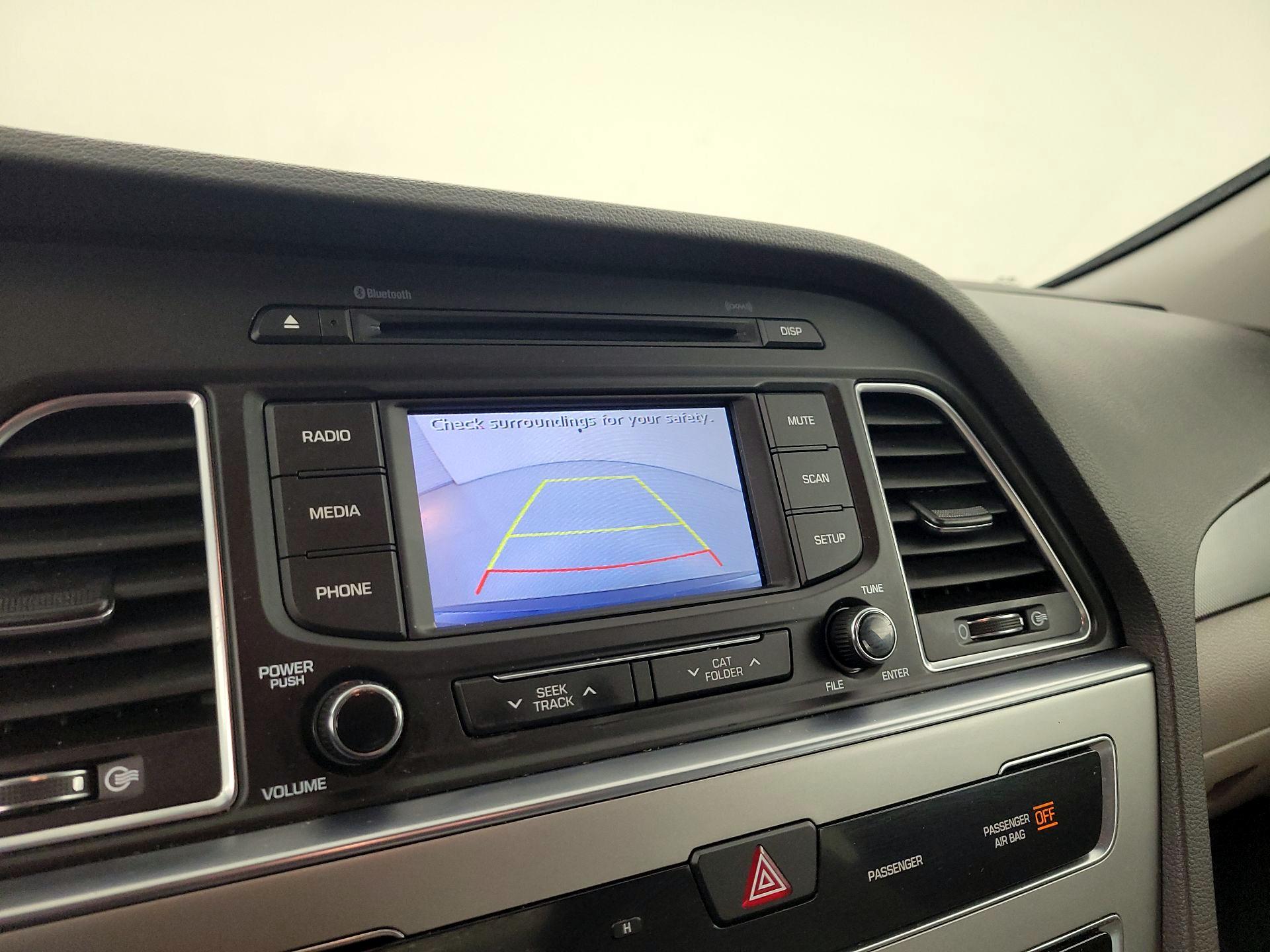 Thumbnail: 2015 Hyundai Sonata - 14