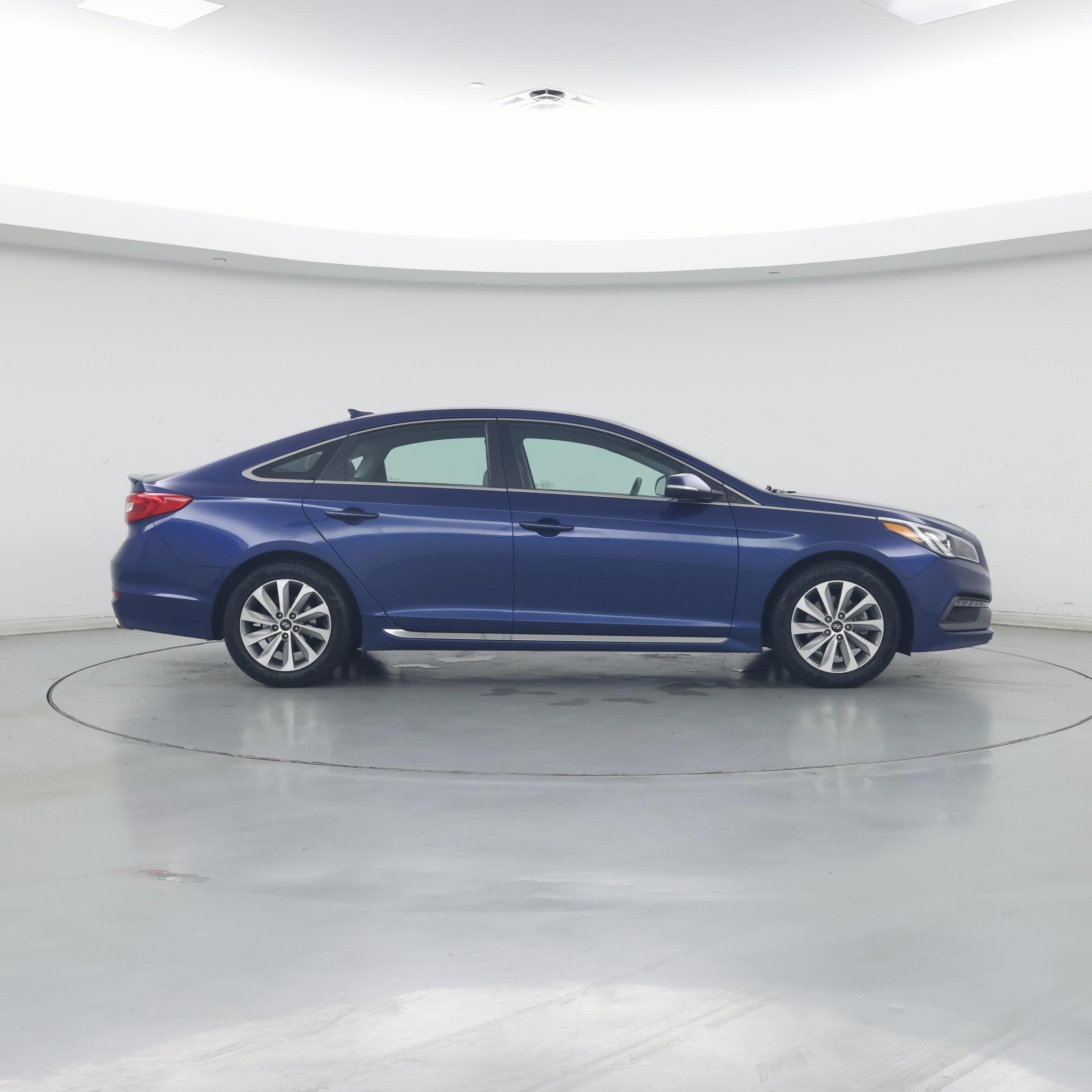 Thumbnail: 2015 Hyundai Sonata - 7