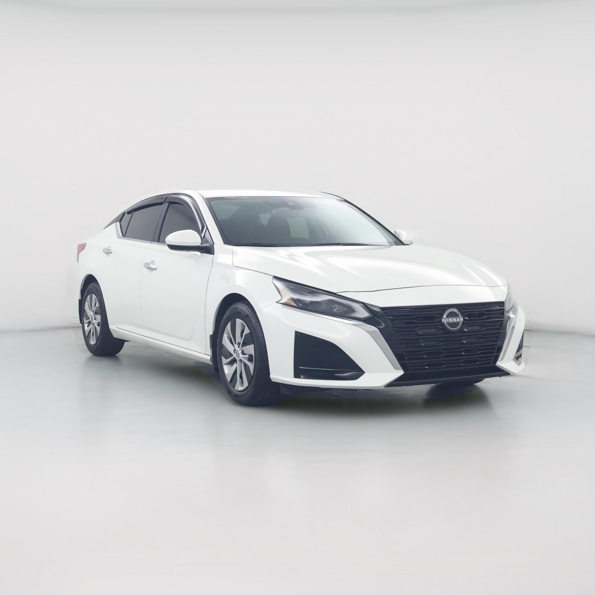 Thumbnail: 2023 Nissan Altima - 1