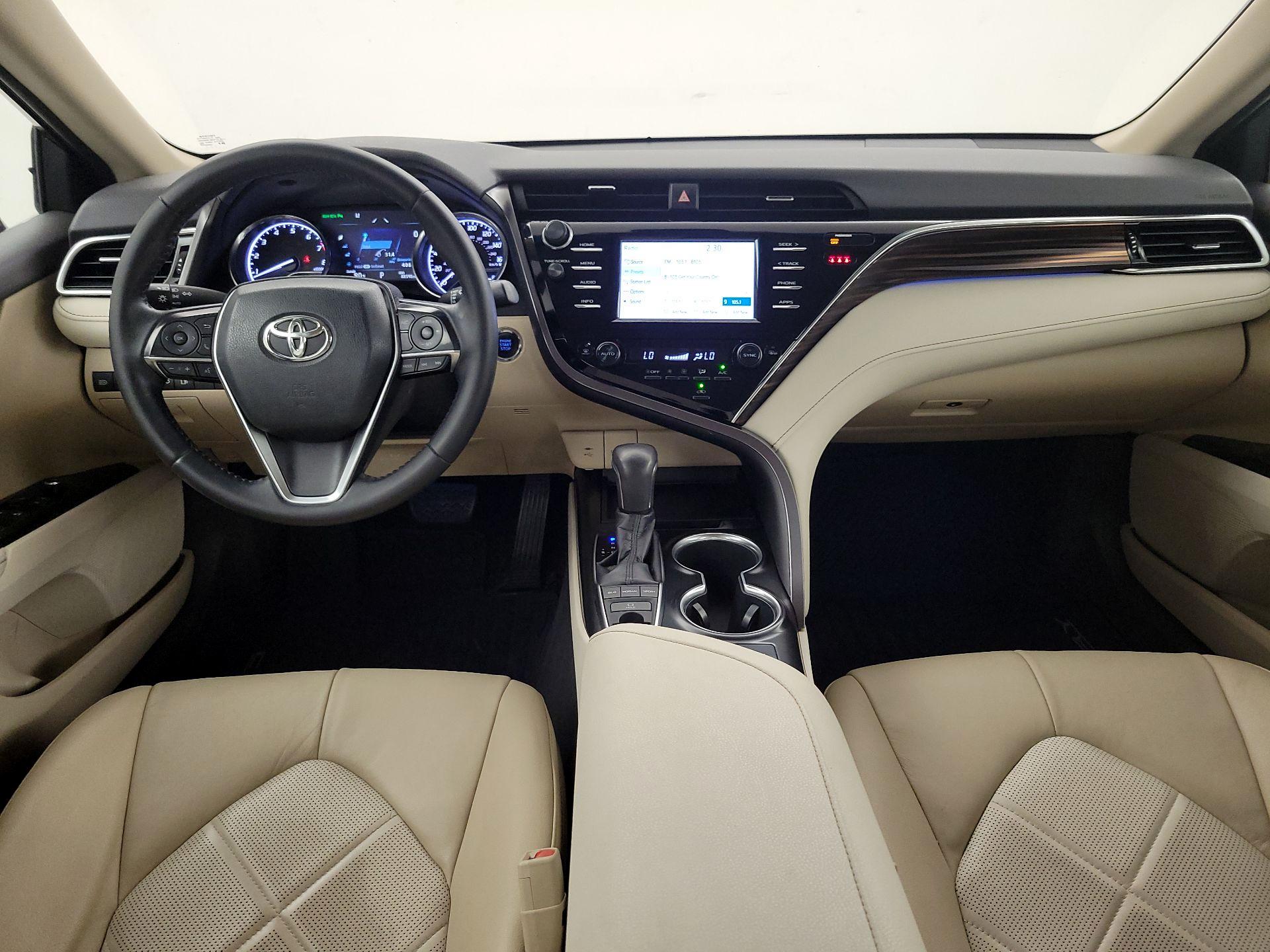 Thumbnail: 2018 Toyota Camry - 9
