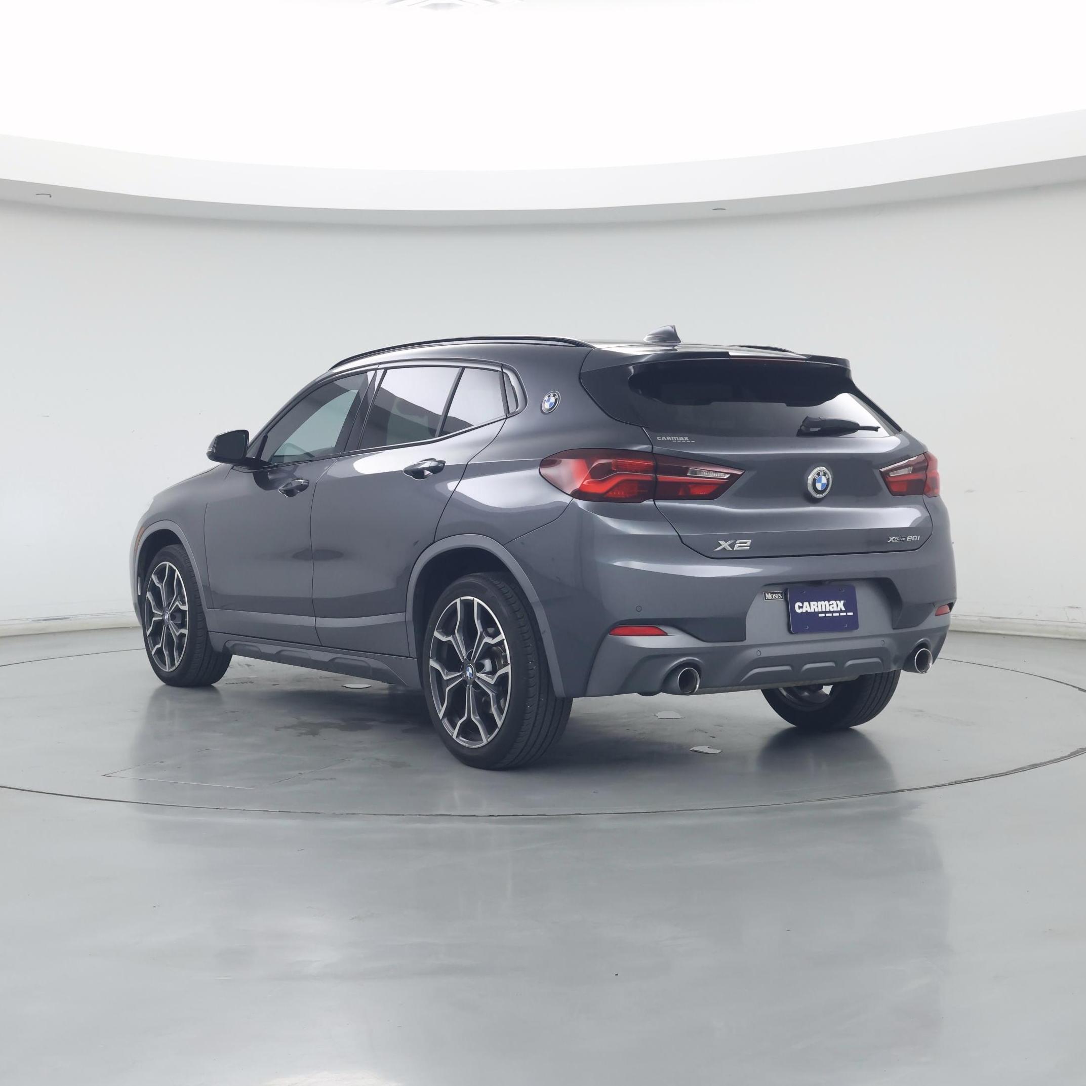 Thumbnail: 2022 BMW X2 - 2