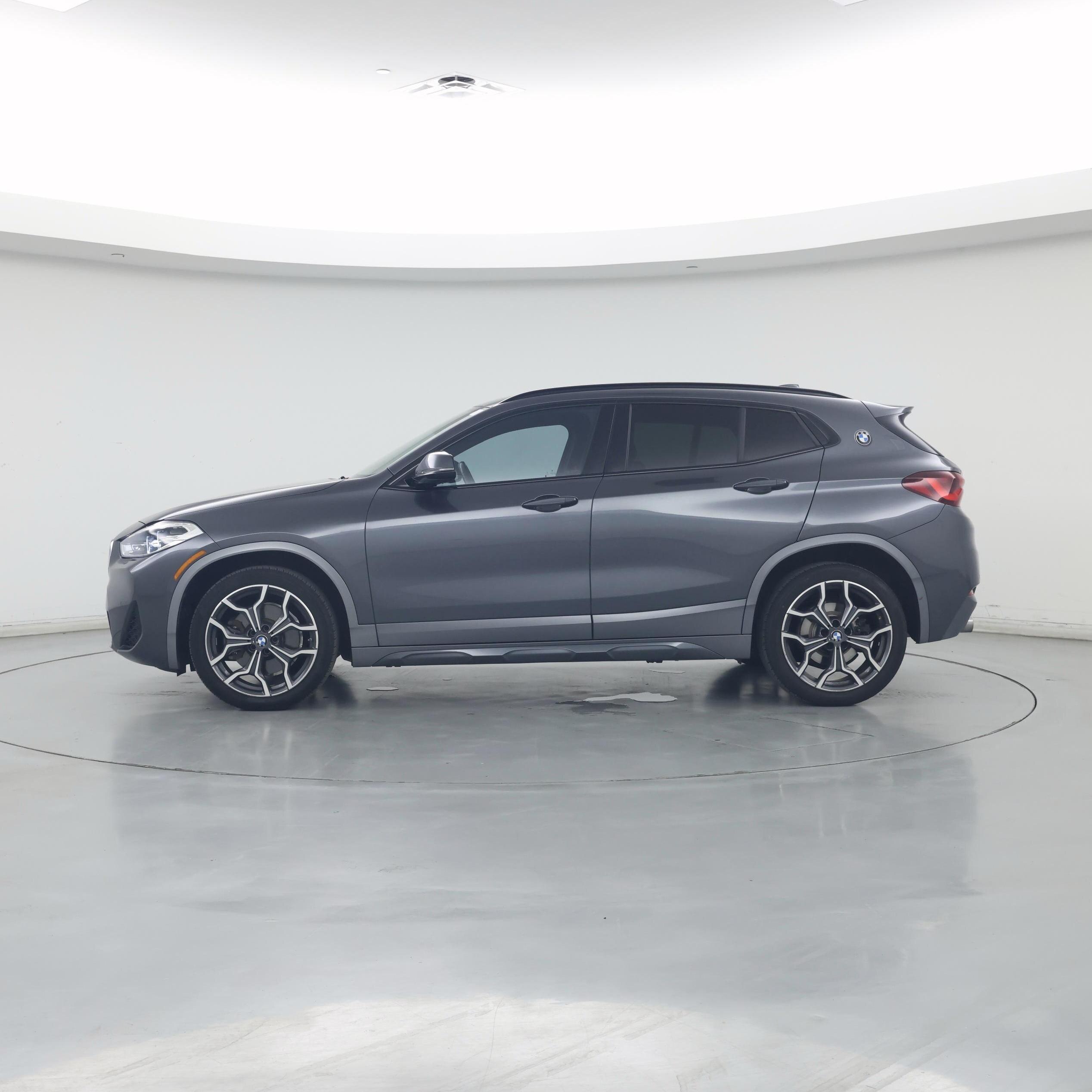 Thumbnail: 2022 BMW X2 - 3