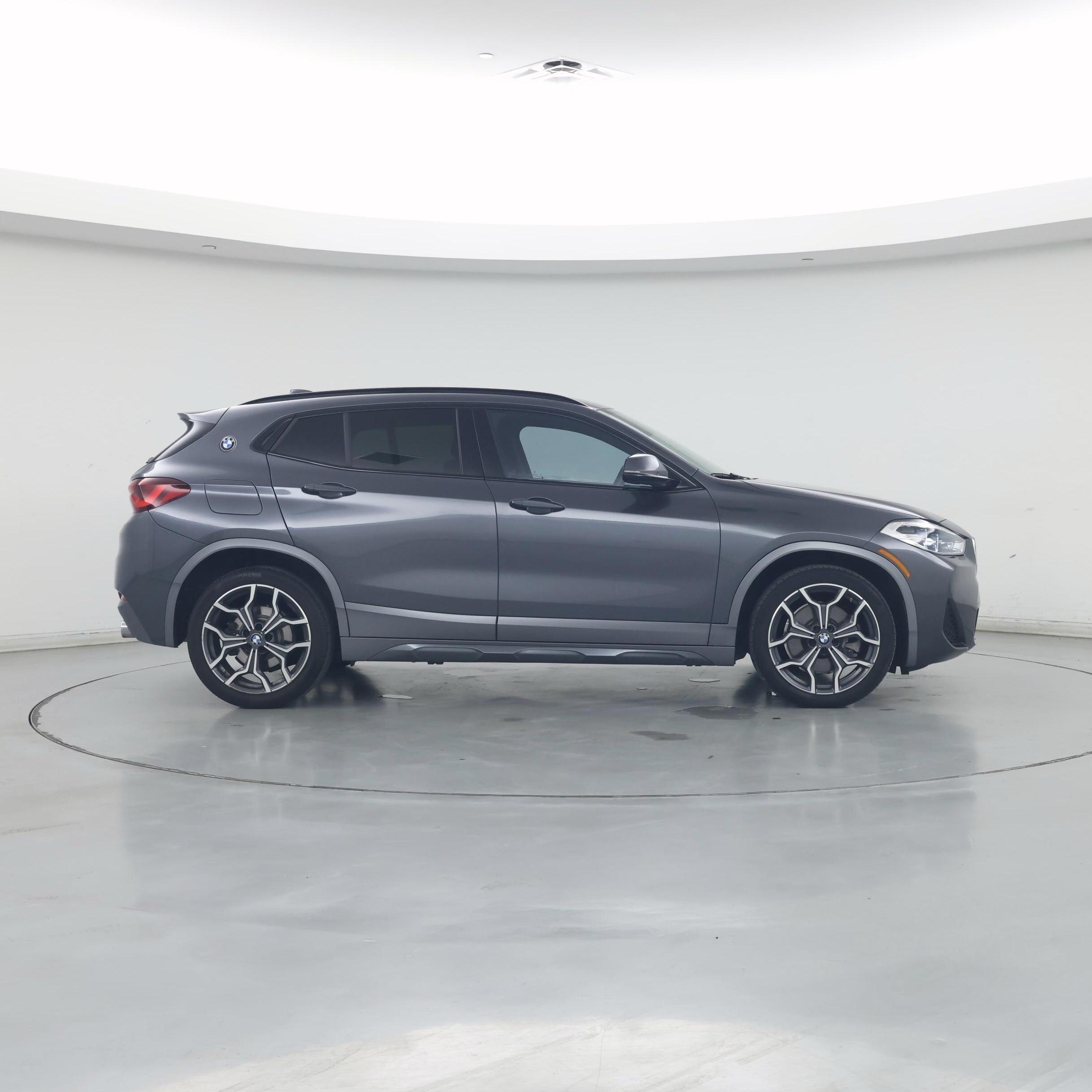 Thumbnail: 2022 BMW X2 - 7